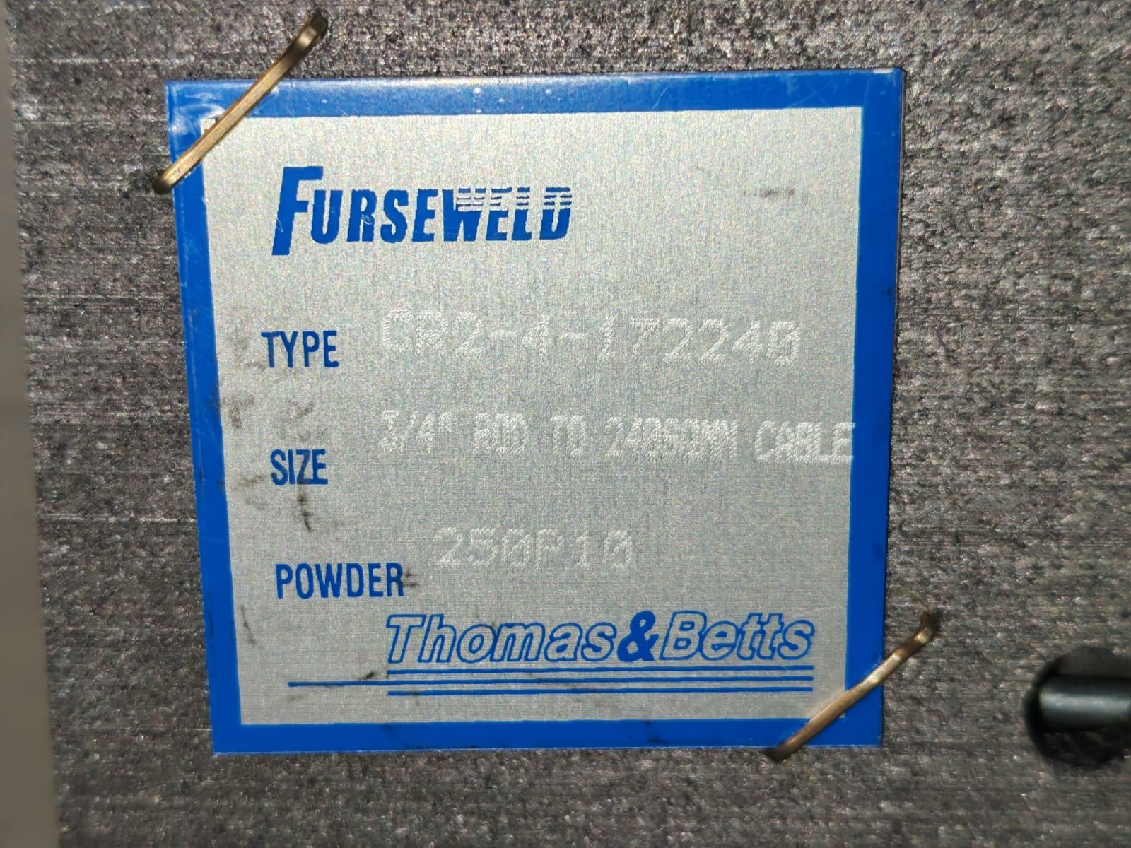 THOMAS & BETTS FURSEWELD CR2-4-172240 THOMAS & BETTS FURSEWELD CR2-4-172240 3/4" ROD -240SQMM CABLE 3