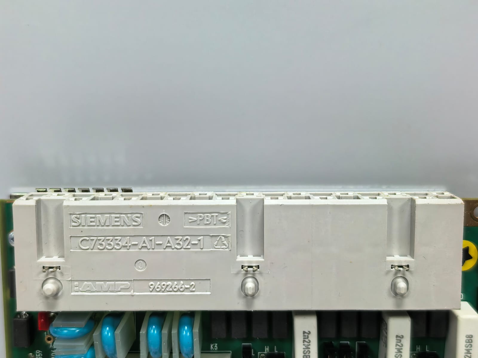 Siemens 6MD6130-2FB92-0AA0/BB SIEMENS 6MD6130-2FB92-0AA0/BB L0S B-CPU DC MIT CONVERTER 3