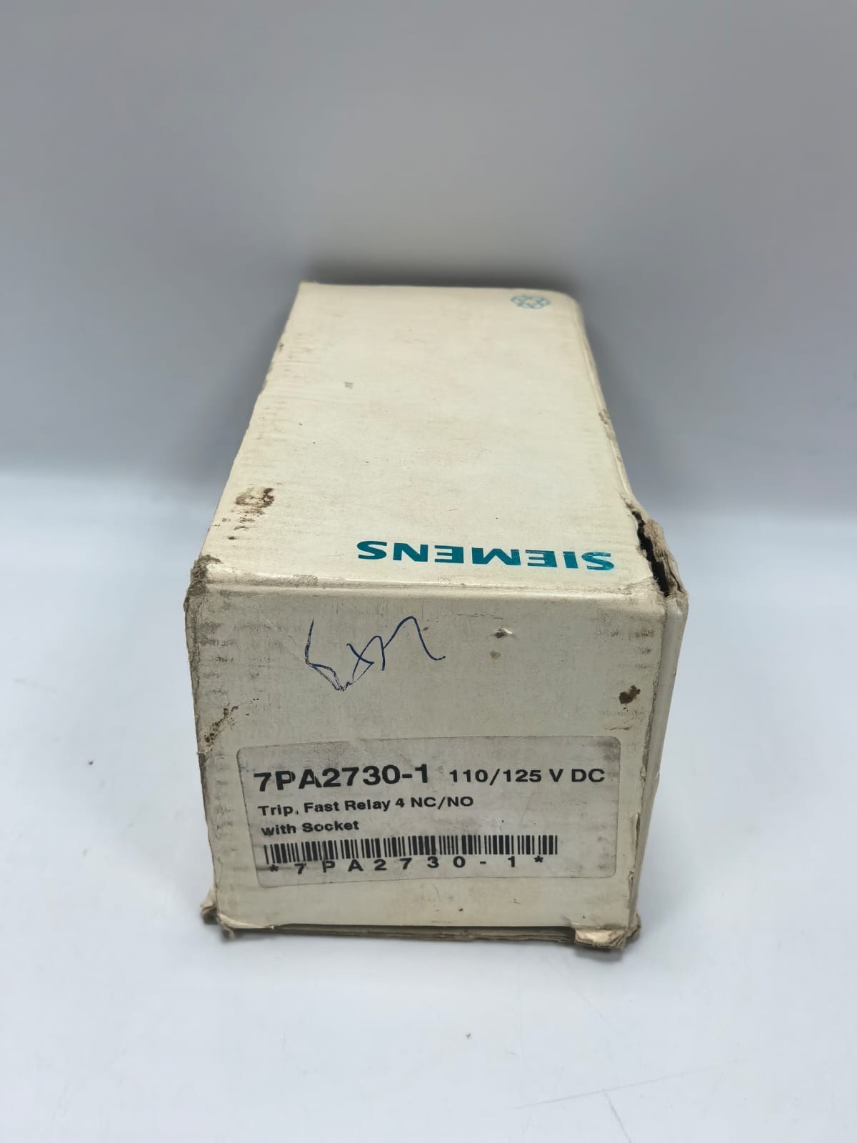 Siemens 7PA2730-1 SIEMENS 7PA2730-1 TRIP,FAST RELAY 4 NC/NO WITH SOCKET 9