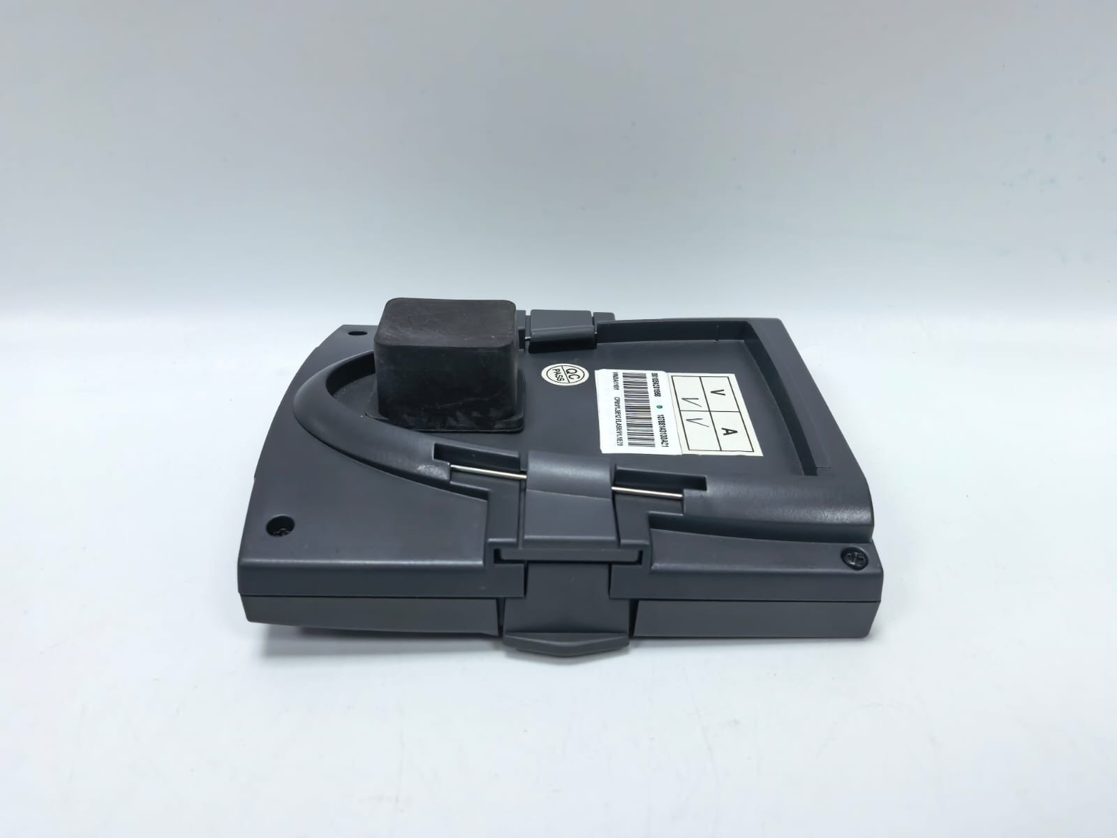 Schneider Electric VW3A1101 SCHNEIDER ELECTRIC VW3A1101 REMOTE GRAPHIC DISPLAY TERMINAL 7