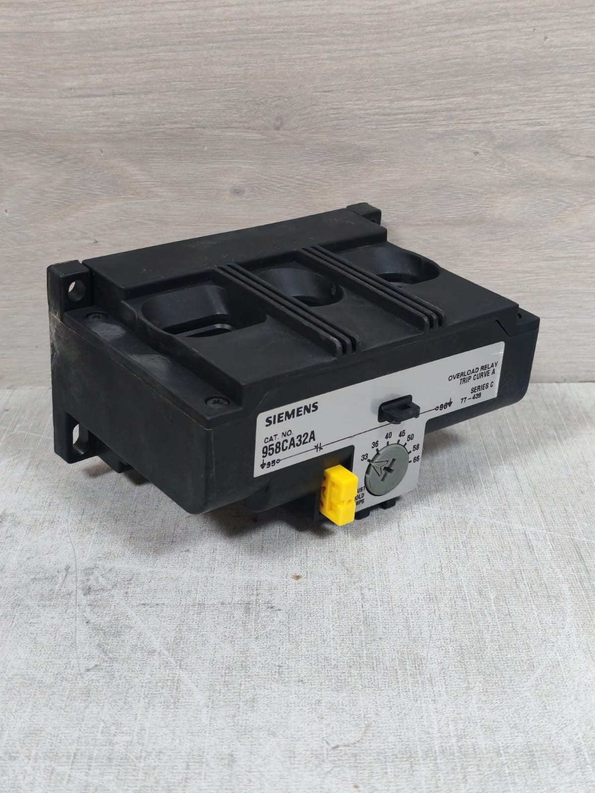 Siemens 958CA32A SIEMENS 958CA32A SOLID STATE OVERLOAD RELAY TRIP CURVE A SERIES C 5