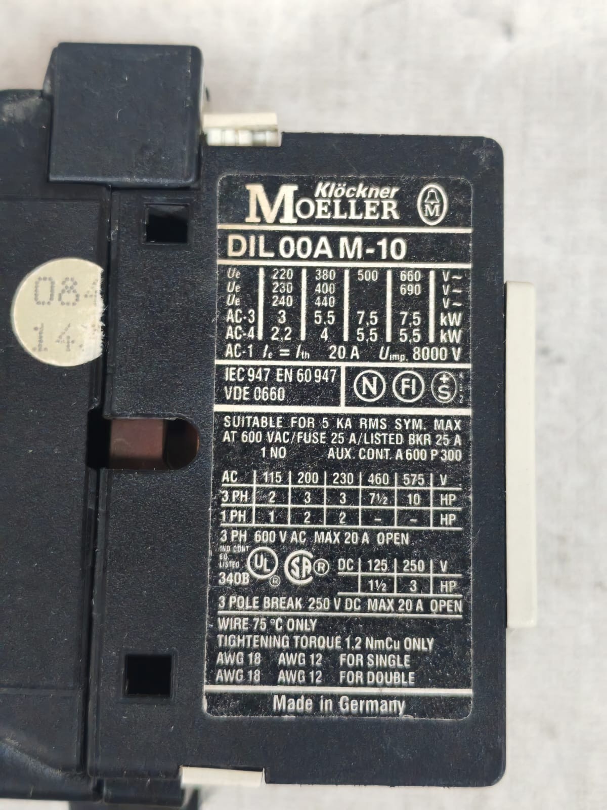 Eaton DIL00AM-10 KLOCKNER MOELLER DIL00AM-10 CONTACTOR 2