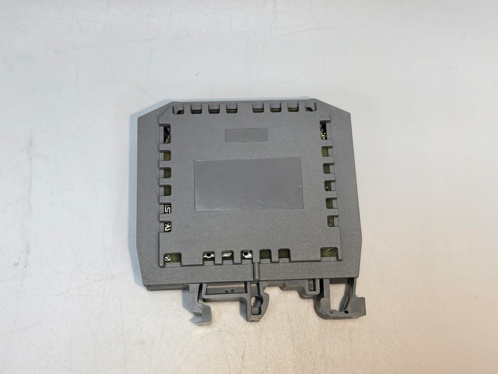 ABB 1SNA010134R1700 ABB EB4D 1SNA010134R1700 SCREW CLAMPS TERMINAL BLOCKS 3