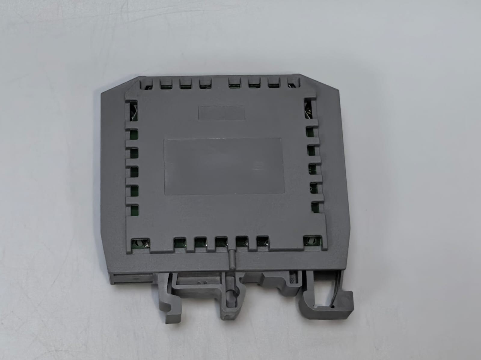 ABB RB122AR-110VAC-DC ENTRELEC 001001117 RB122AR-110VAC-DC INTERFACE RELAY MODULE ABB 1SNA010011R1700 7