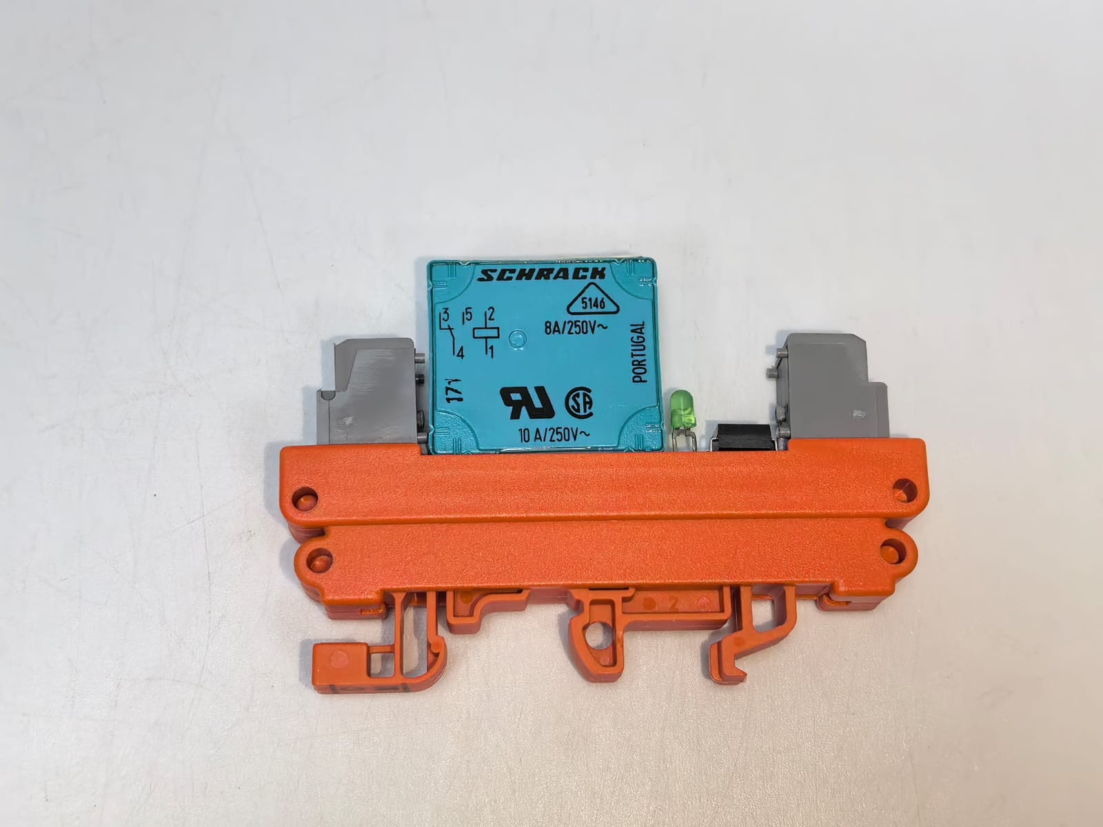 ABB RM111A-110VAC-DC ENTRELEC 002032326 RM111A-110VAC-DC ABB 1SNA020323R2600 3