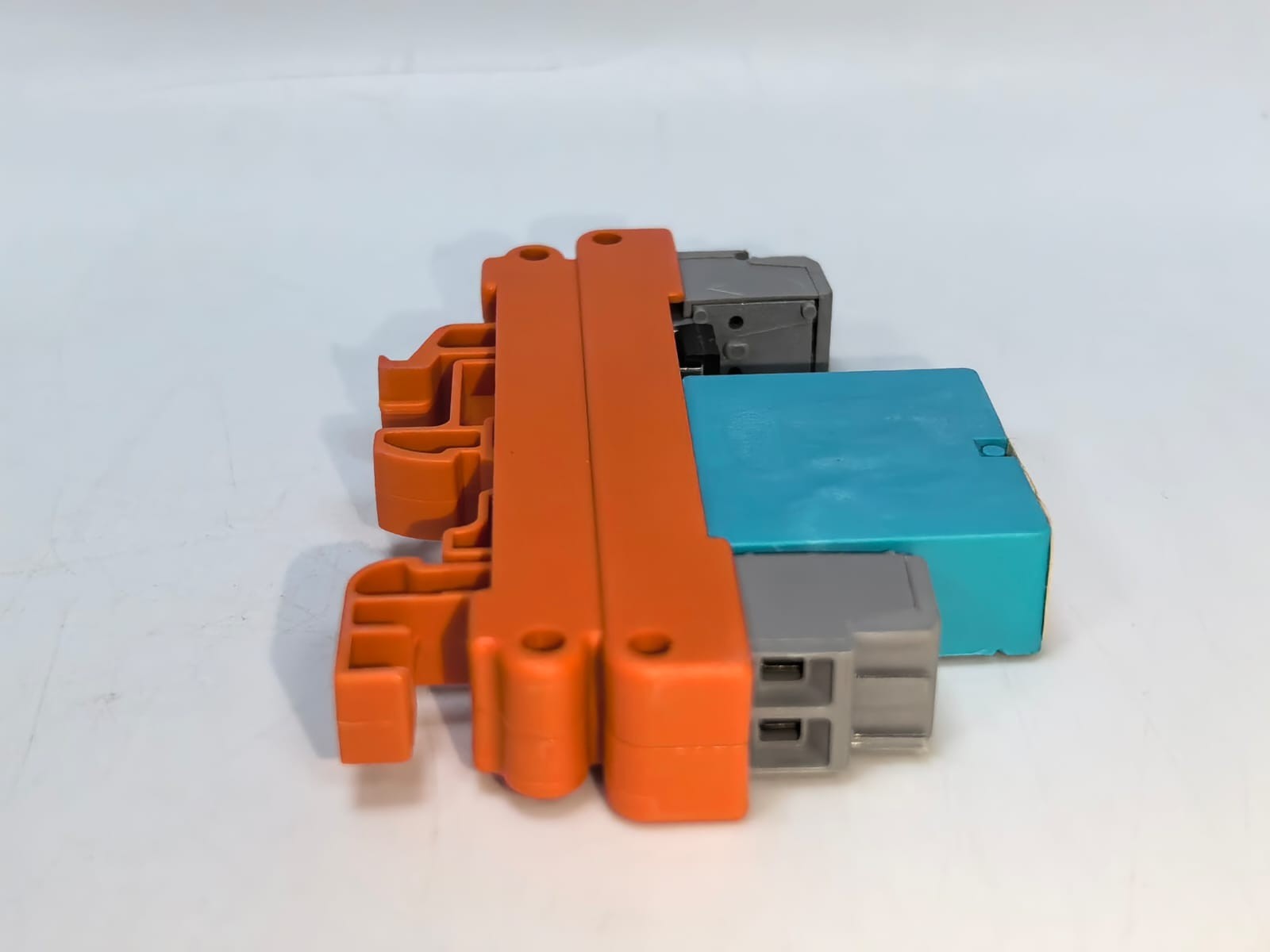 ABB RM111A-110VAC-DC ENTRELEC 002032326 RM111A-110VAC-DC ABB 1SNA020323R2600 6