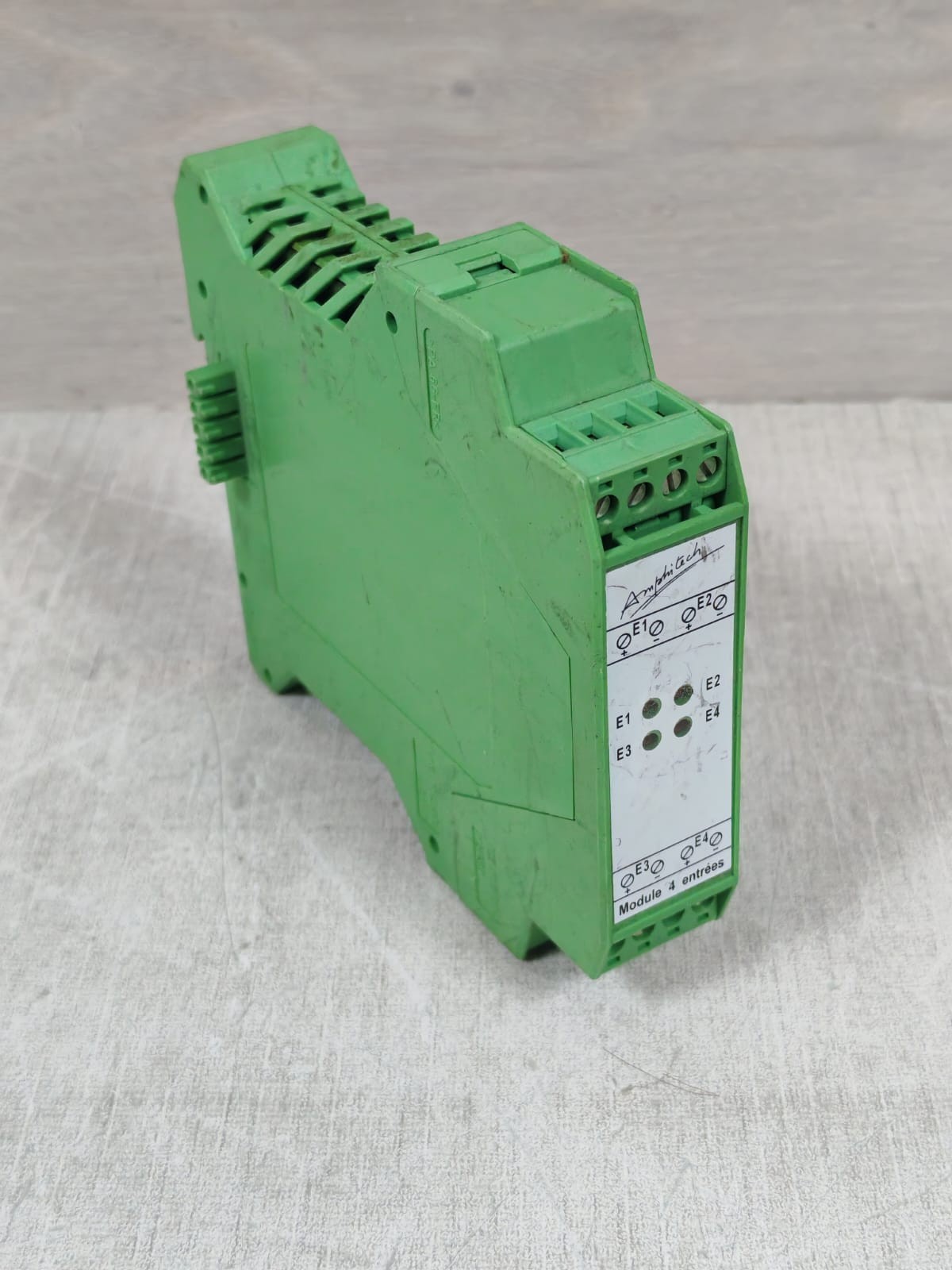 AMPHITECH 2425ZZ0000171571PT00103 AMPHITECH 2425ZZ0000171571PT00103 4 INPUTS MODULE 230VAC 4