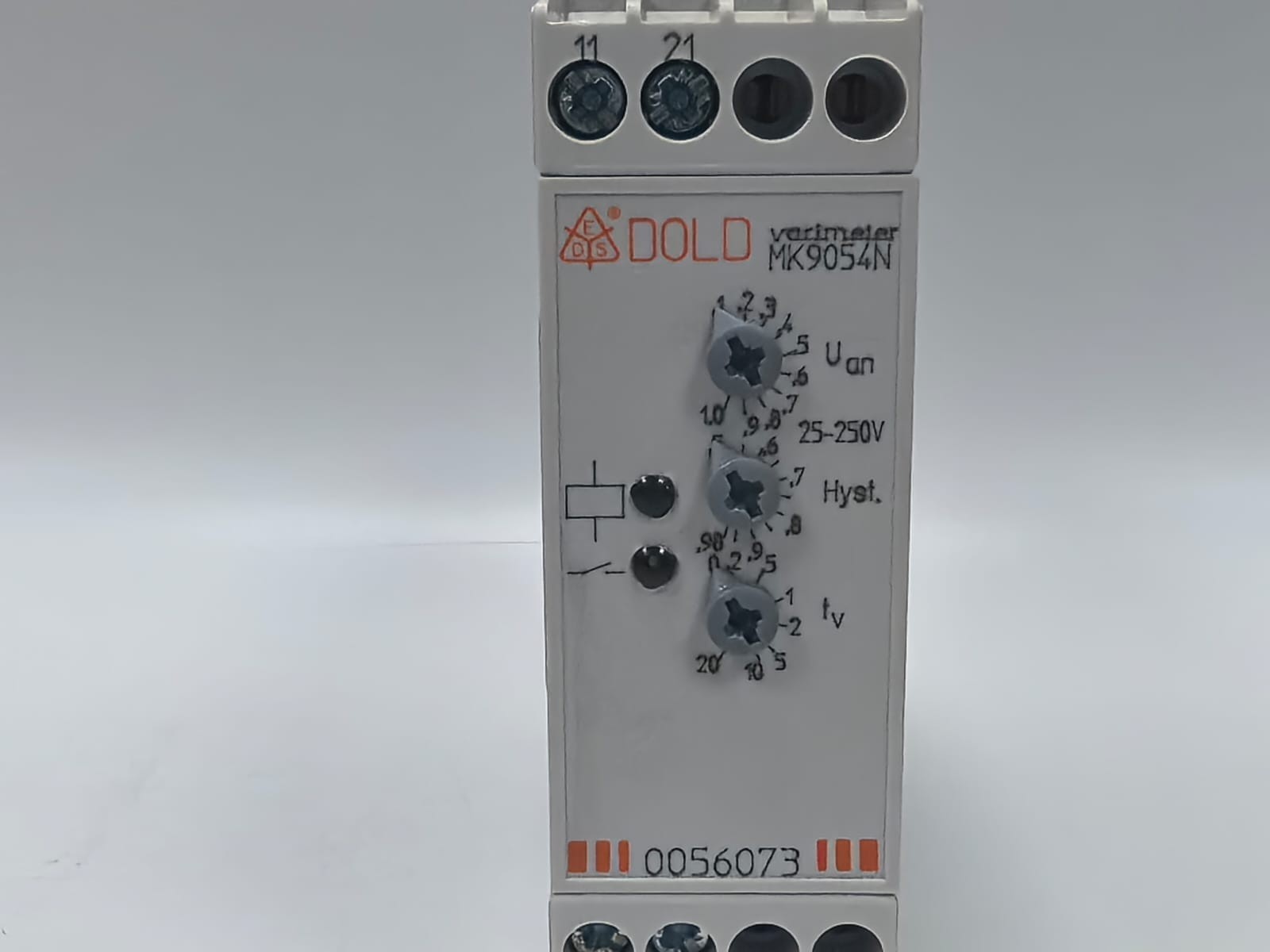 DOLD MK9054N.12/012 E.DOLD & SOHNE KG MK9054N.12/012 VOLTAGE RELAY 0056073 3