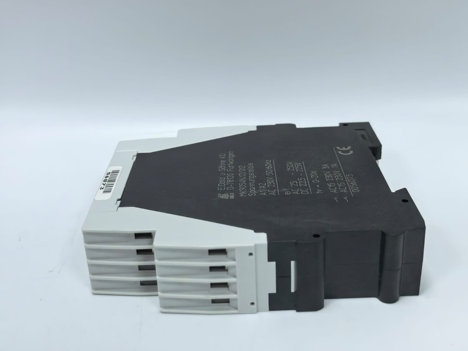 DOLD MK9054N.12/012 E.DOLD & SOHNE KG MK9054N.12/012 VOLTAGE RELAY 0056073 7