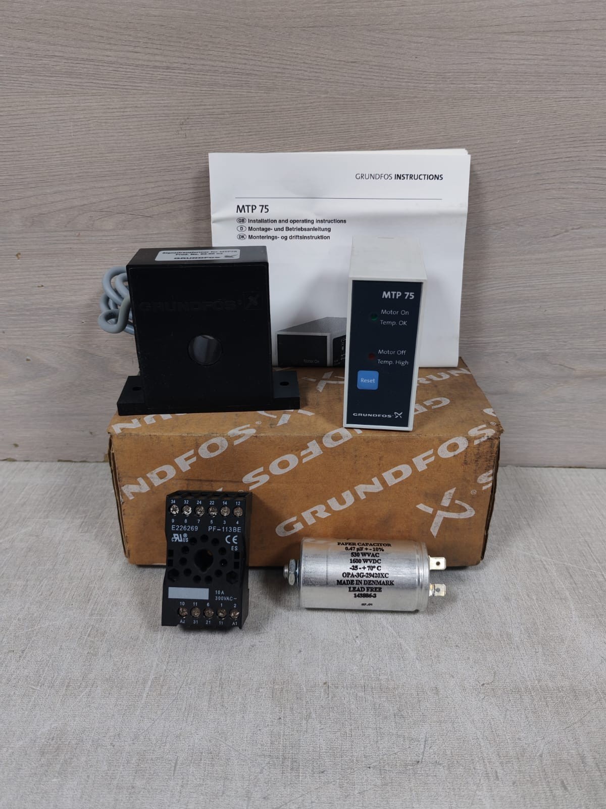 GRUNDFOS MTP75 V01 625179 TEMPERATURE PROTECTON RELAY