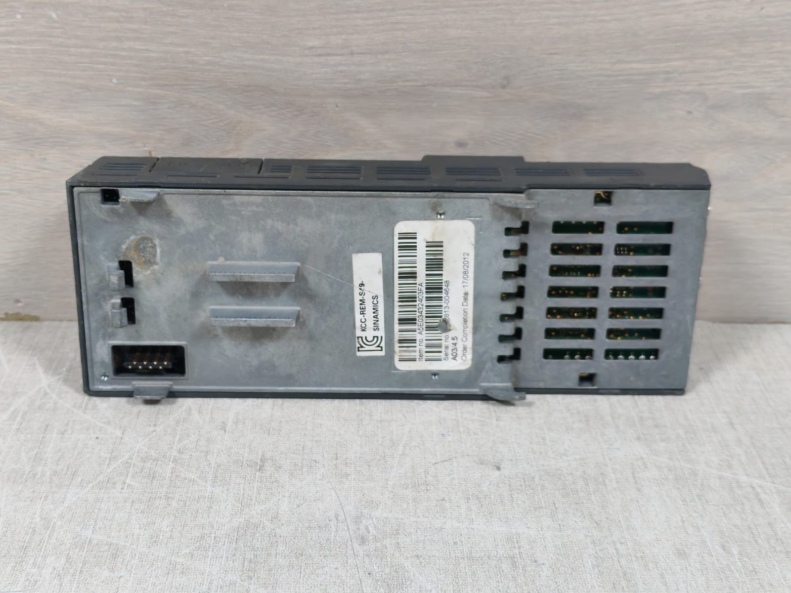 Siemens CU240E-2 SIEMENS 6SL3244-0BB12-1PA1 CU240E-2 DP VER.A03-4.5 SINAMICS CONTROL UNIT 10