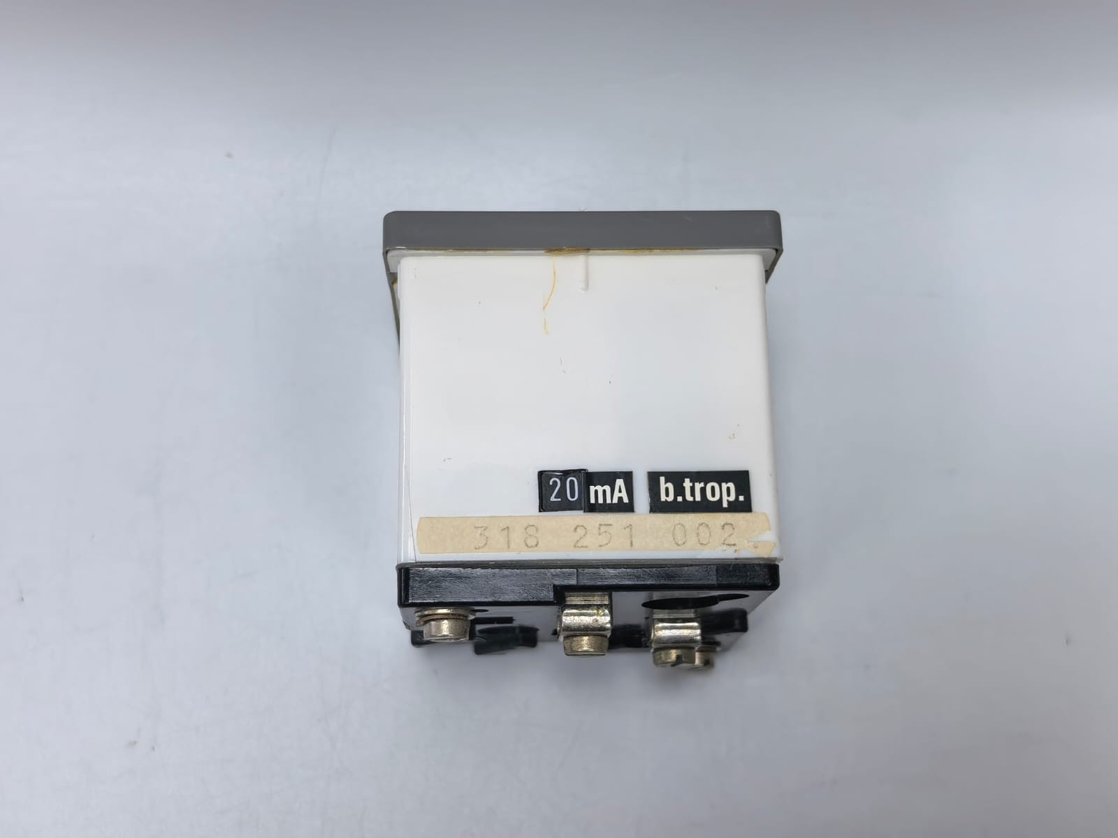 B.TROP 318 251 002 B.TROP 318 251 002 ANALOG AMPEREMETER 20 MA 3