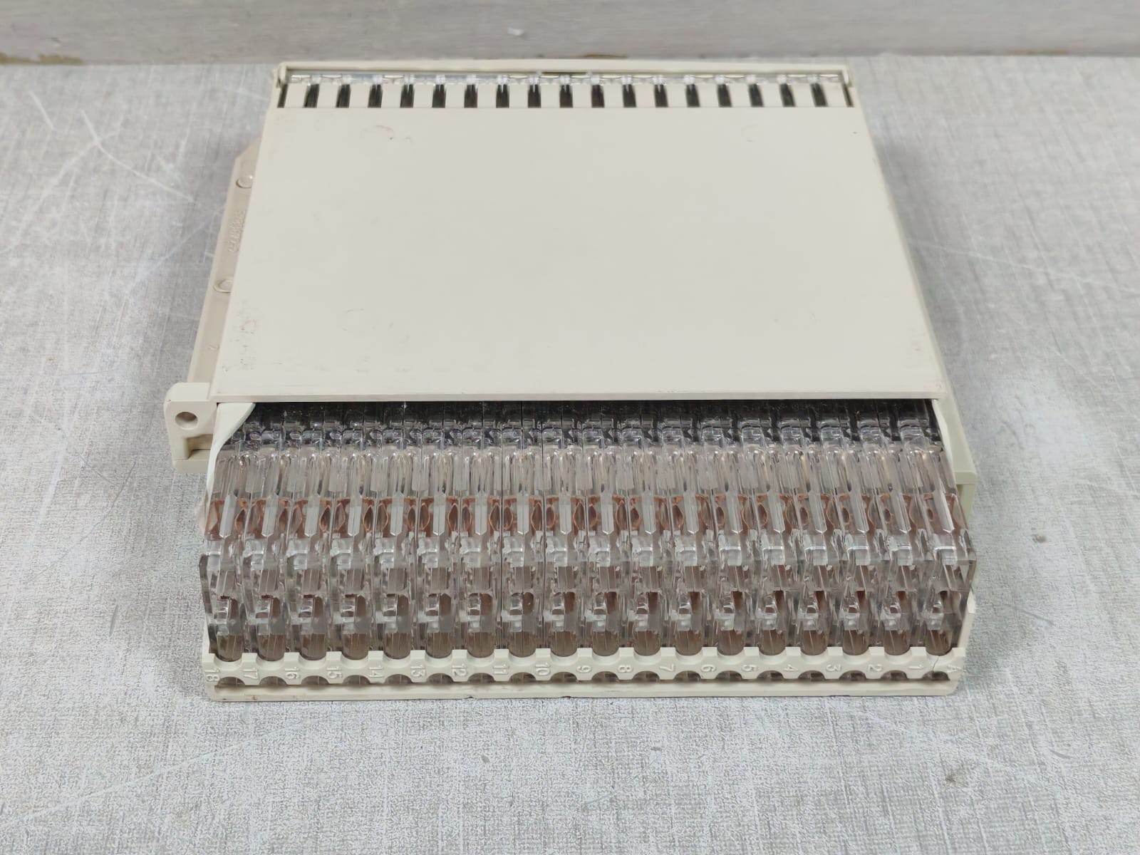 ABB RK-926-015 ABB RTXP 18/RK 926 015-AV ELECTRIC TEST SWITCH/MODULE 10