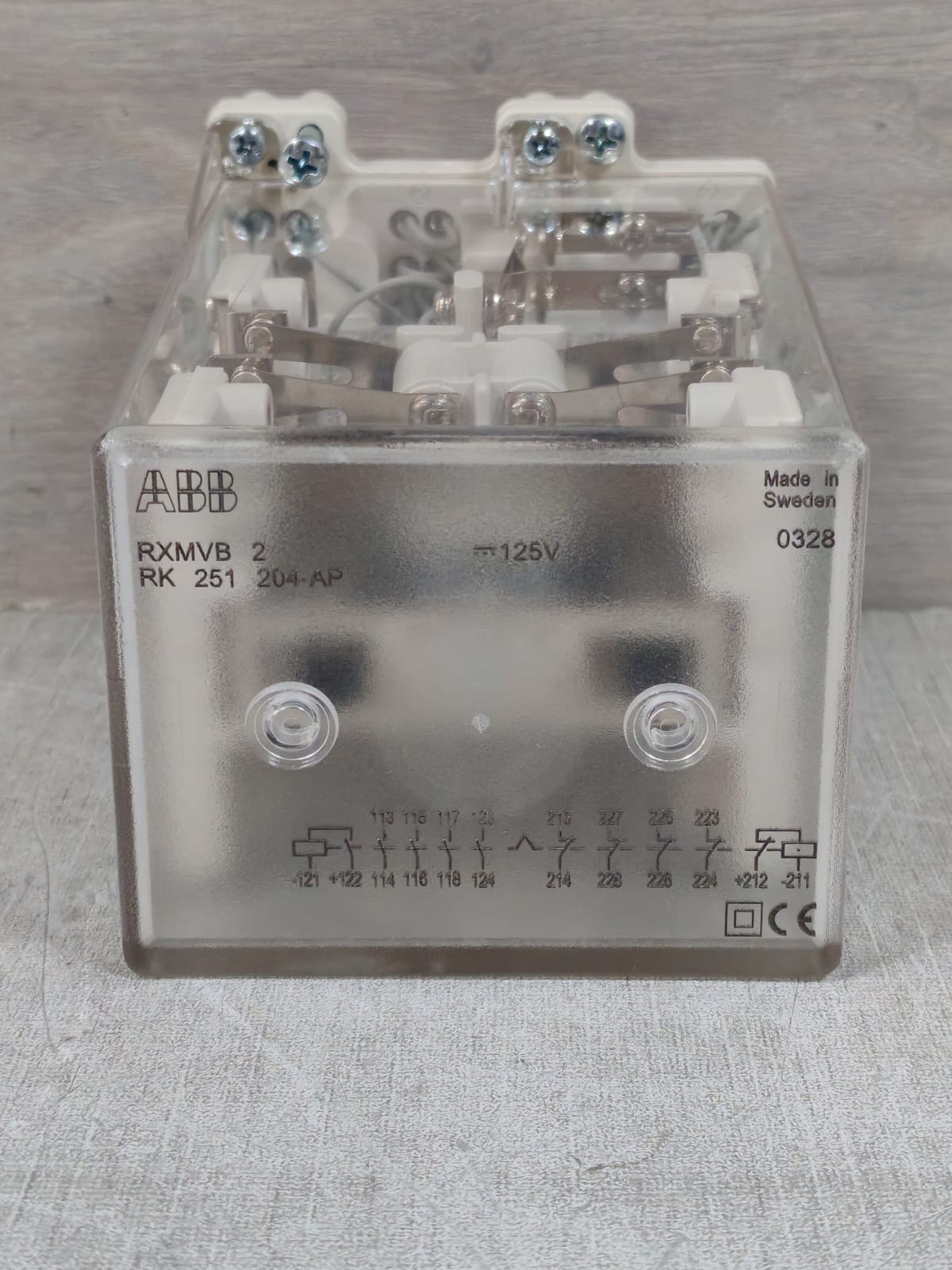 ABB RXMVB 2 / RK251 024-AP BISTABLE RELAY 125V