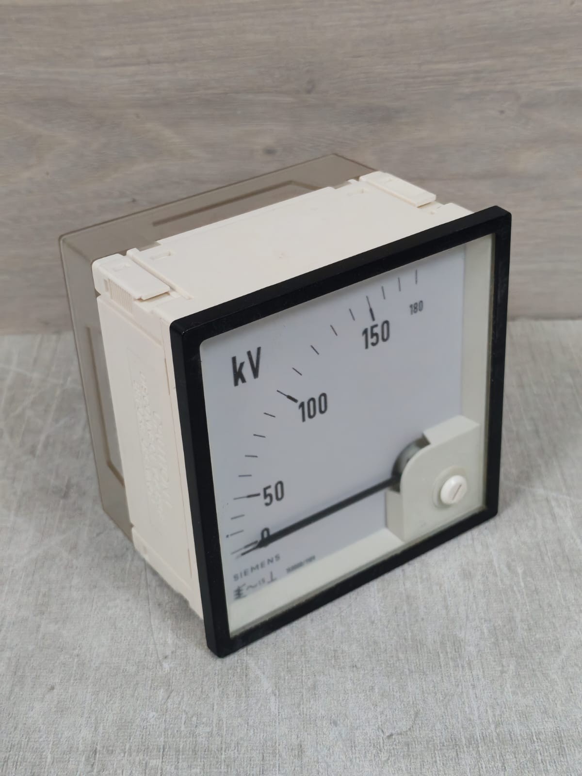 SIEMENS JI07080126 SIEMENS JI07080126 ANALOG AMMETER 24KV/132V 5
