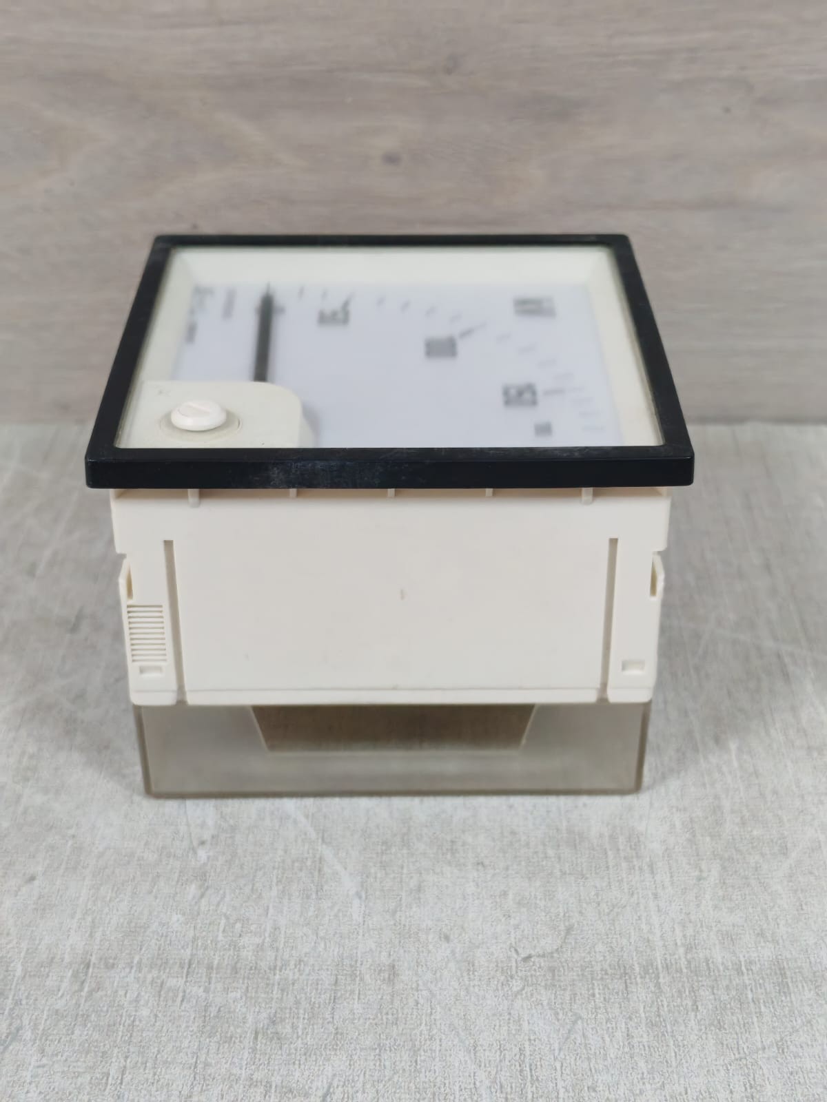 SIEMENS JI07080126 SIEMENS JI07080126 ANALOG AMMETER 24KV/132V 8