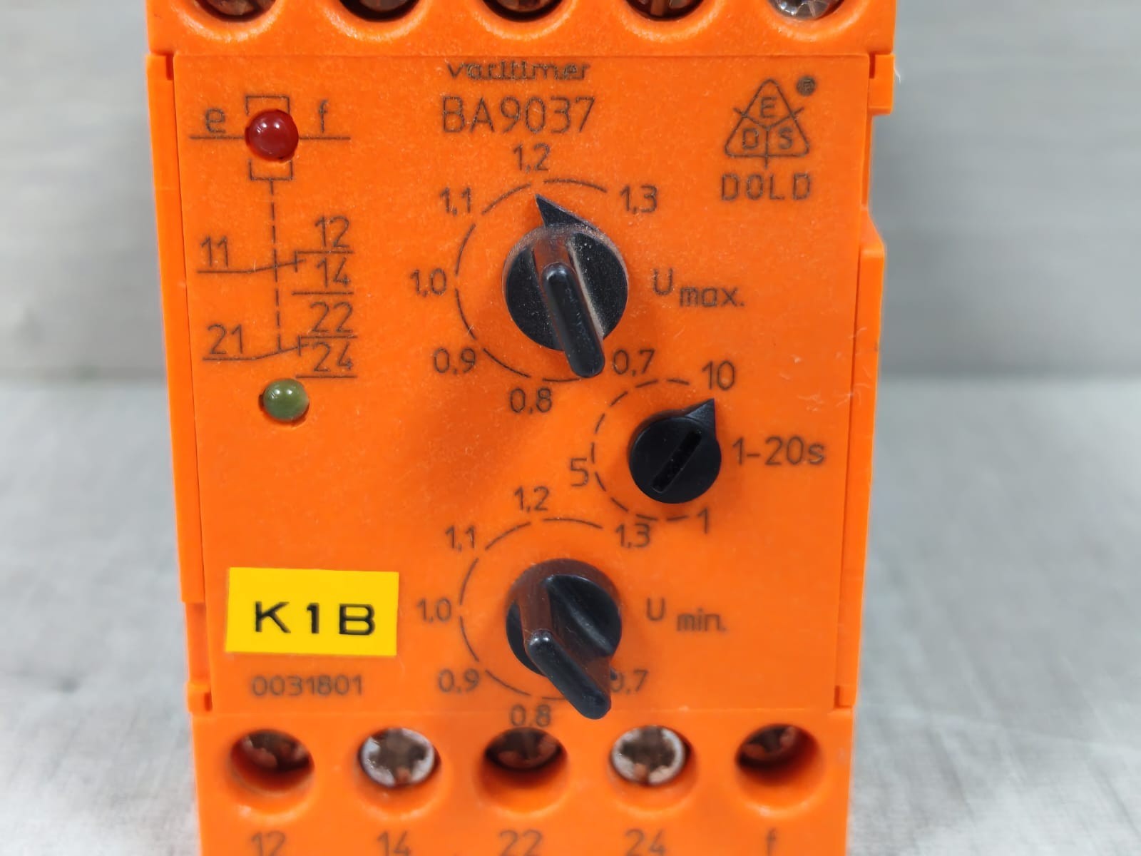 E.DOLD & SOHNE BA9037-12/011 E.DOLD & SOHNE BA9037-12/011 RELAY AC 127V 2