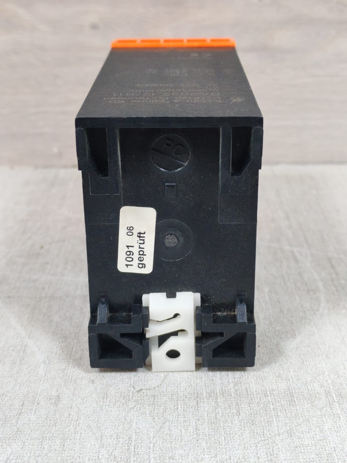 E.DOLD & SOHNE BA9037-12/011 E.DOLD & SOHNE BA9037-12/011 RELAY AC 127V 10