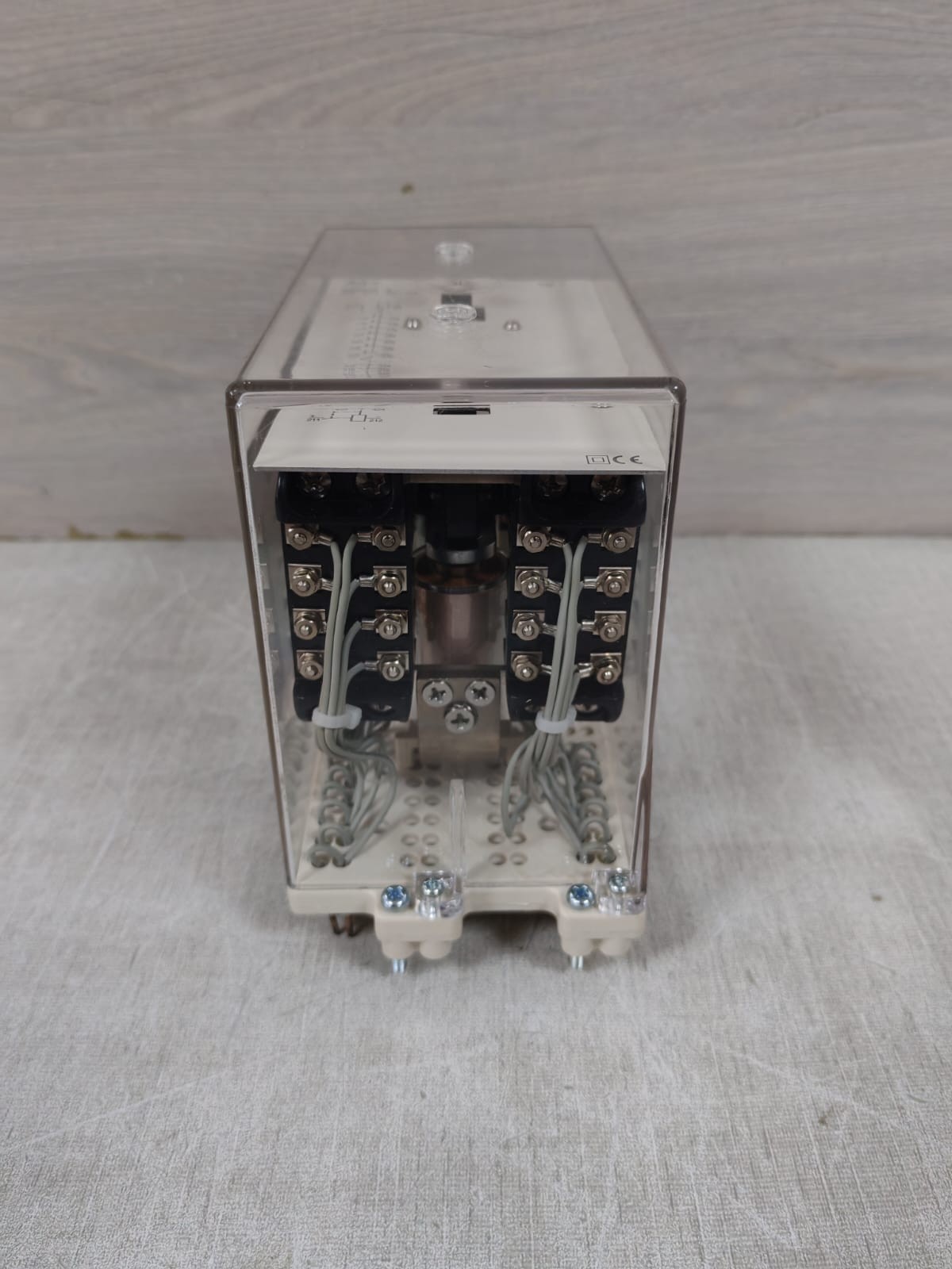ABB RXMVB 4 RK 251 401-AP ABB RXMVB 4 RK 251 401-AP RELAY 125V 10