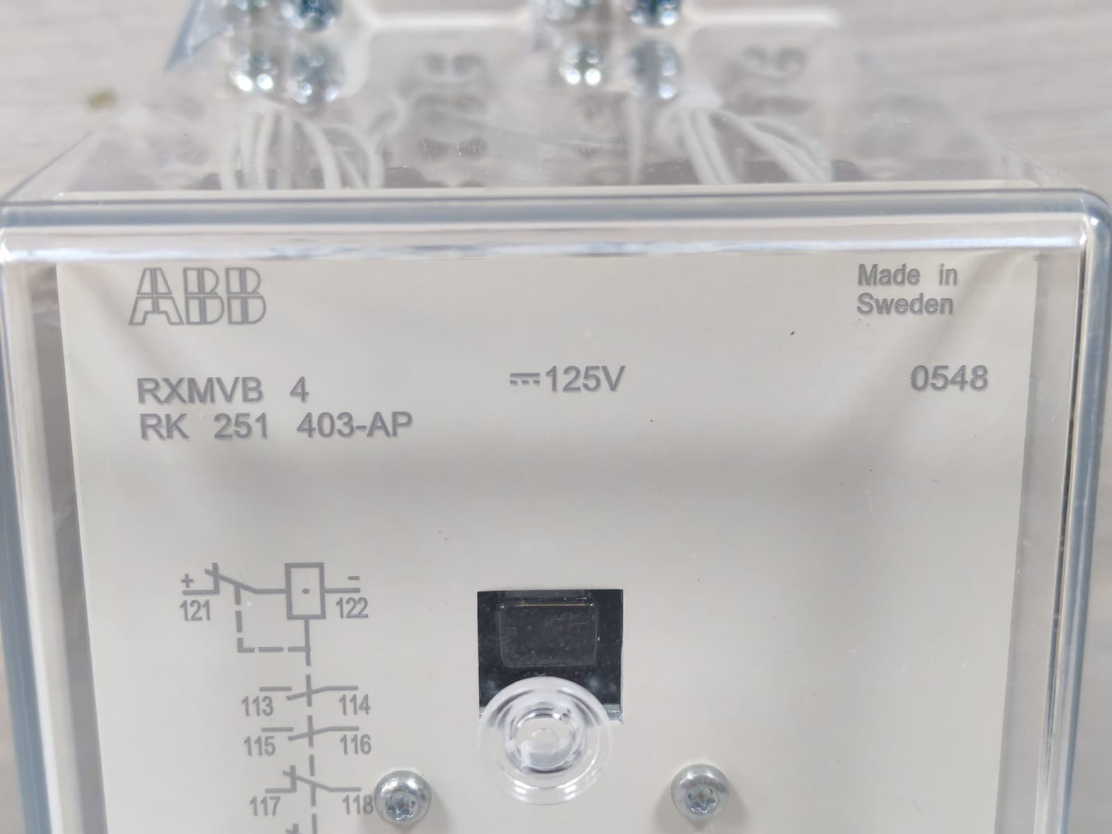 ABB RXMVB 4 RK251 403-AP ABB RXMVB 4 RK251 403-AP RELAY 125V 3