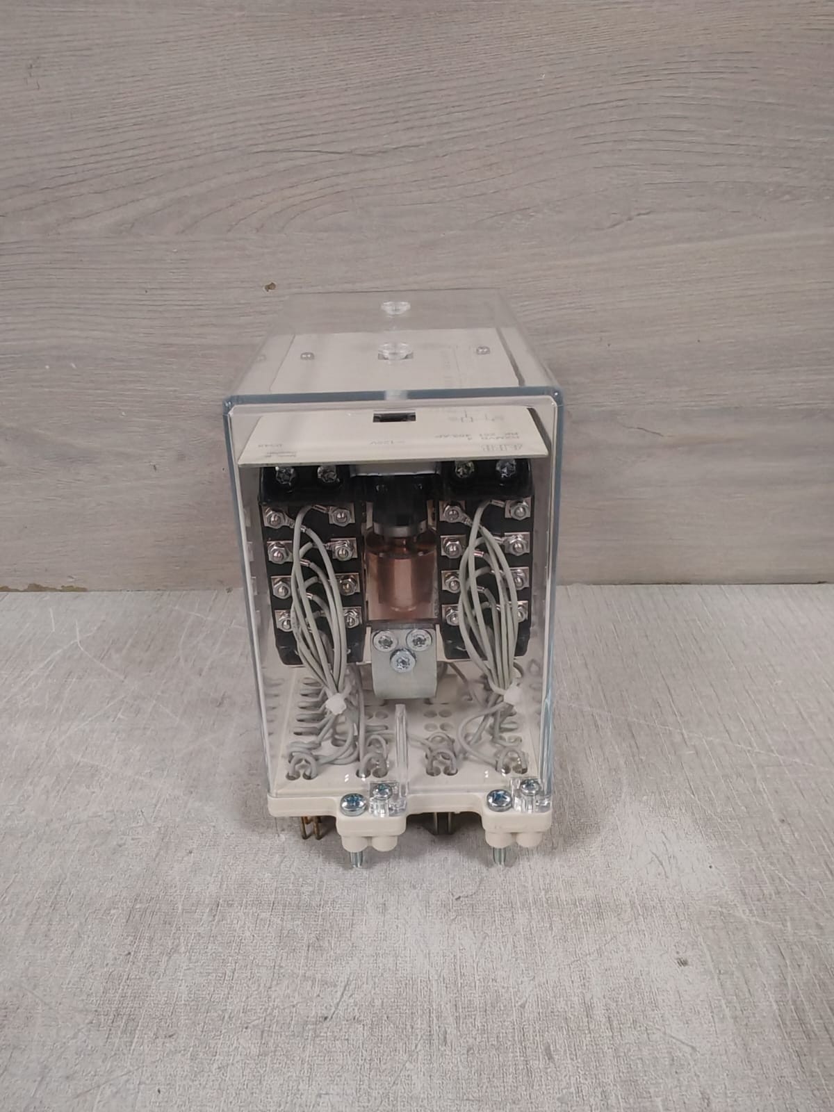 ABB RXMVB 4 RK251 403-AP ABB RXMVB 4 RK251 403-AP RELAY 125V 10