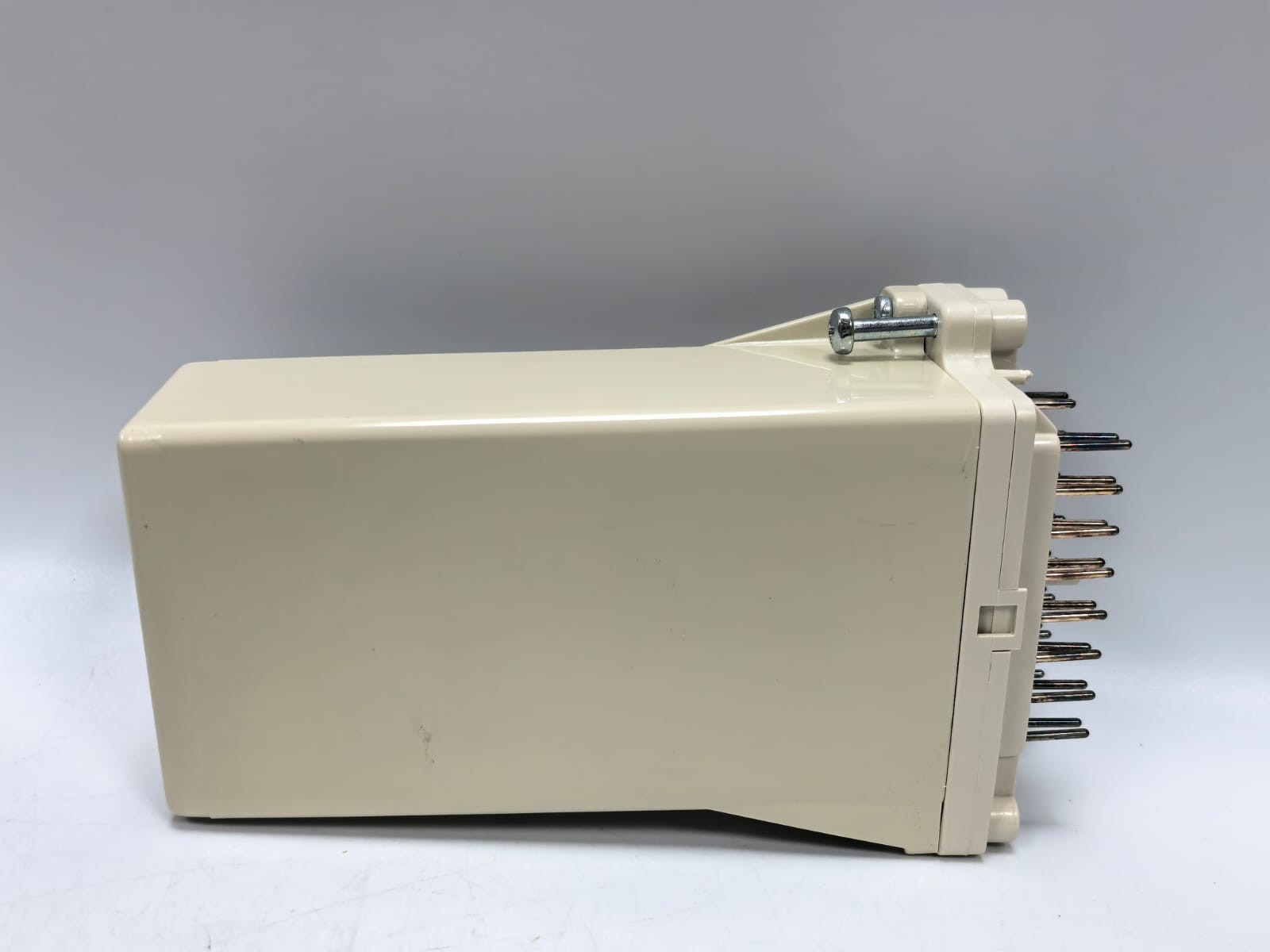 ABB RXMB-1 1MRK000803-AH ABB RXMB-1 1MRK000803-AH AUXILIARY RELAY 48V 4