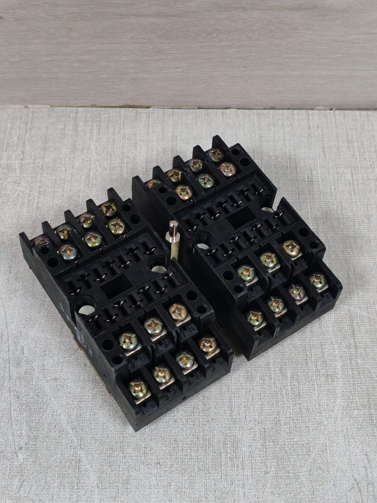 Mors Smitt V93 SMITT V93 RELAY SOCKET (BLACK) 3