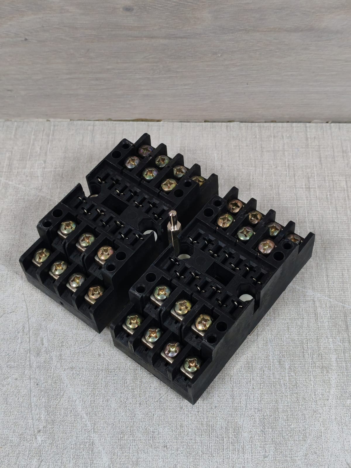 Mors Smitt V93 SMITT V93 RELAY SOCKET (BLACK) 4