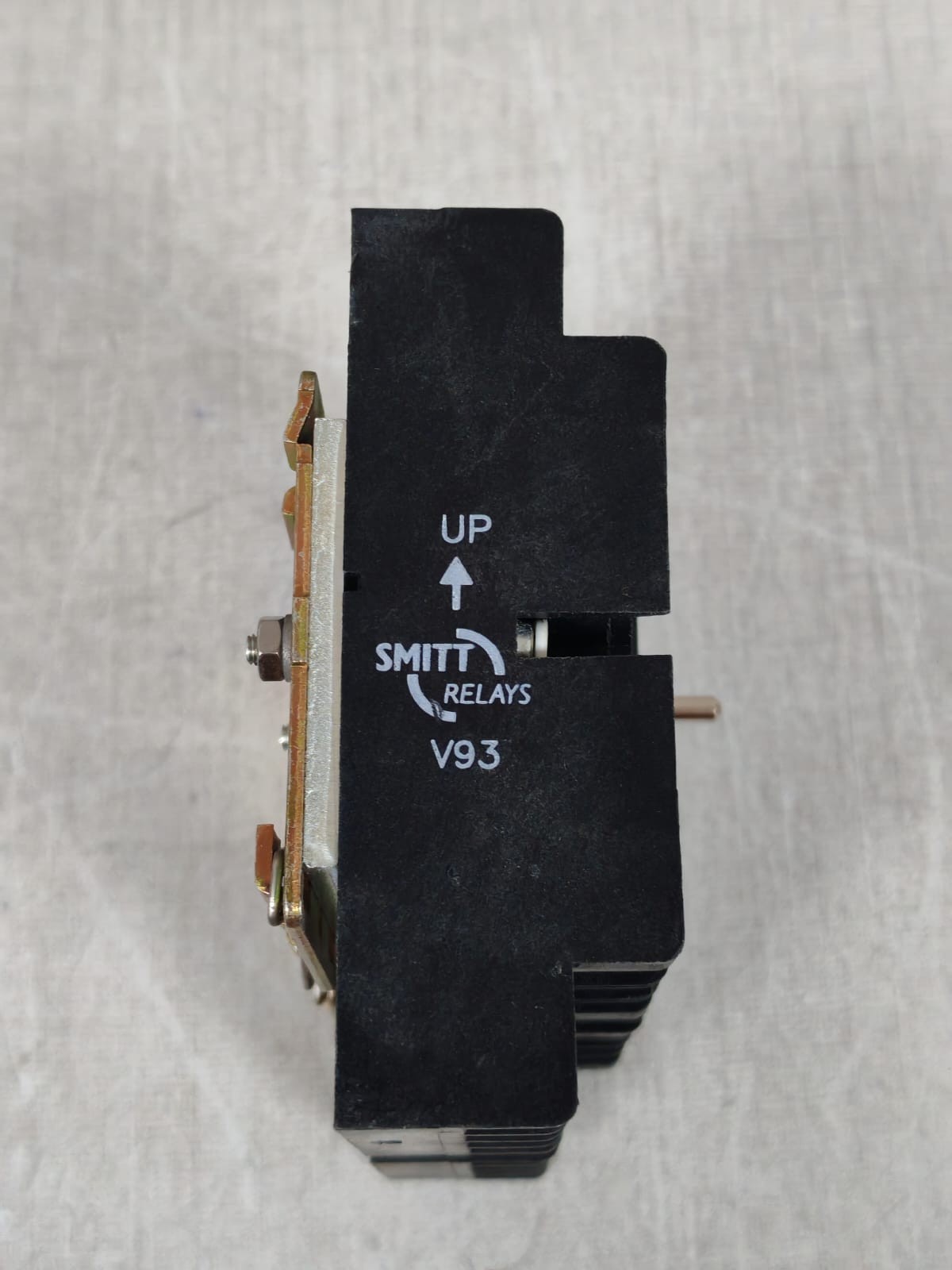 Mors Smitt V93 SMITT V93 RELAY SOCKET (BLACK) 6