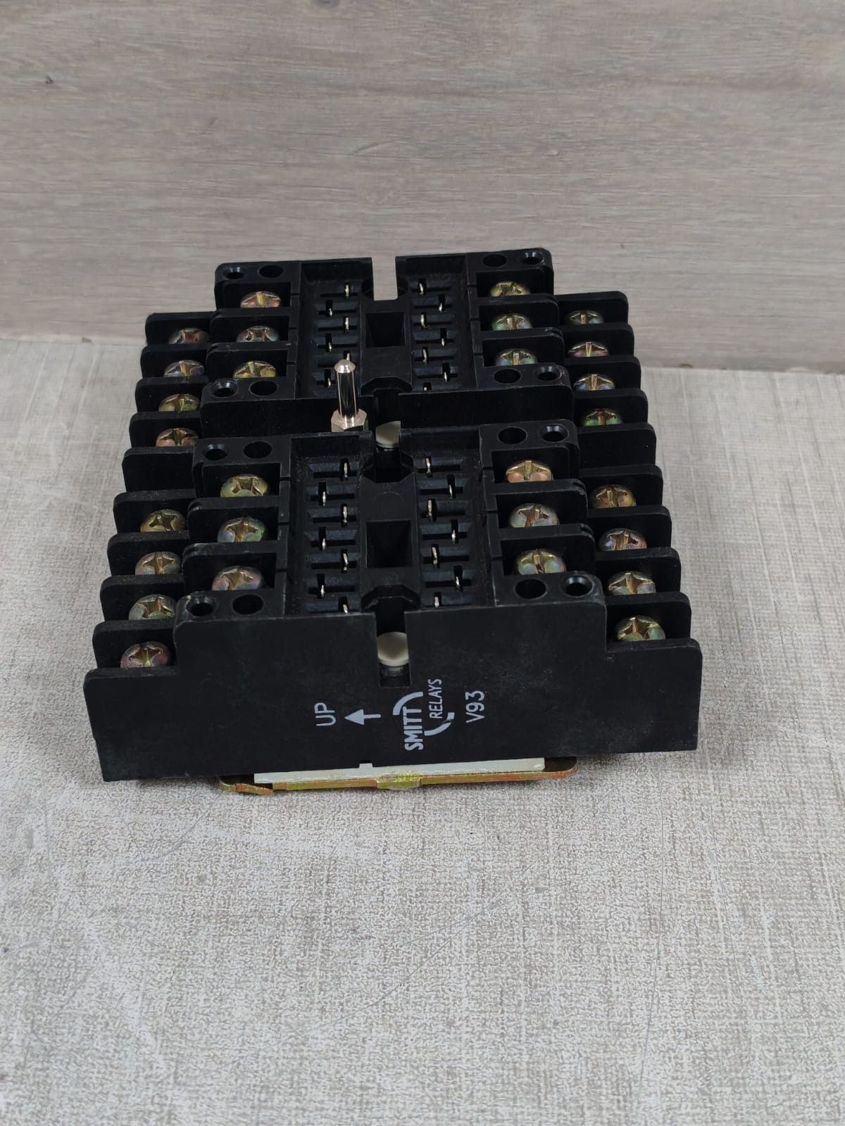 Mors Smitt V93 SMITT V93 RELAY SOCKET (BLACK) 9