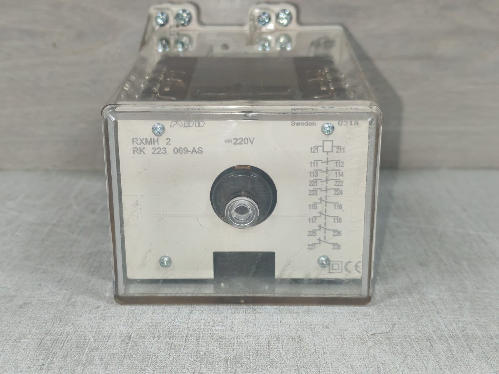 ABB RK223 ABB RXMH 2 RK223 069-AS AUXILIARY RELAY 220V 4