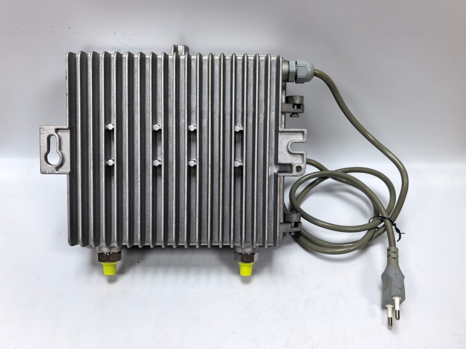 C-COR FM220-PPA2N-FM5-E C-COR FM 220 / FM220-PPA2N-FM5-E 90-250V POWER SUPPLY 9