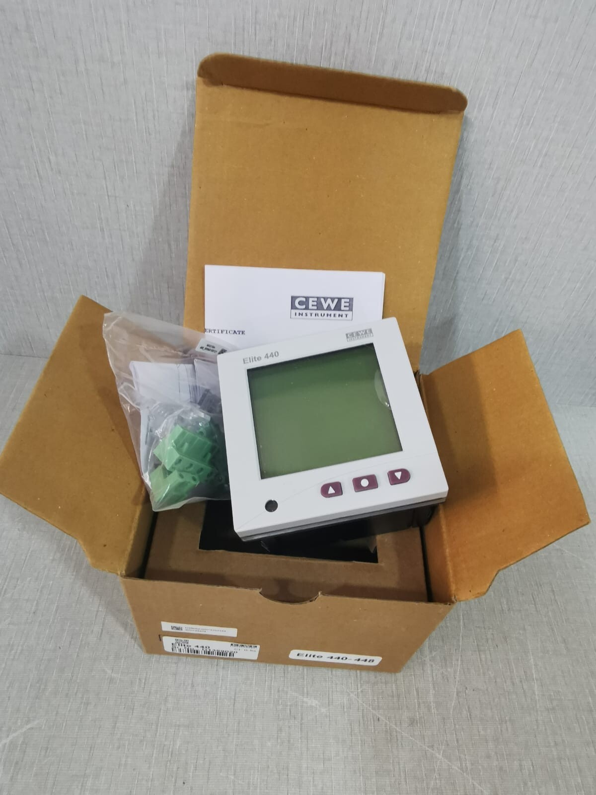 CEWE ELITE-440 CEWE Elite 440-448 Multi-Function Electric Meter Type D3B 2
