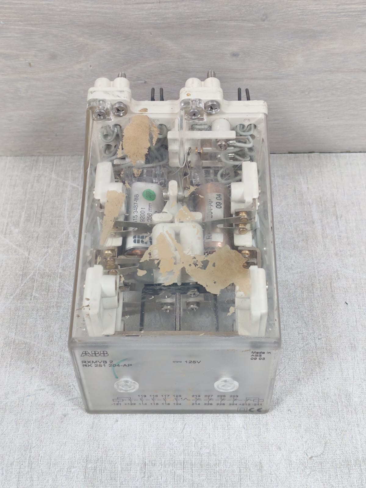 ABB RK-251-204 ABB RXMVB 2 RK 251 204-AP BISTABLE RELAY 125V 8