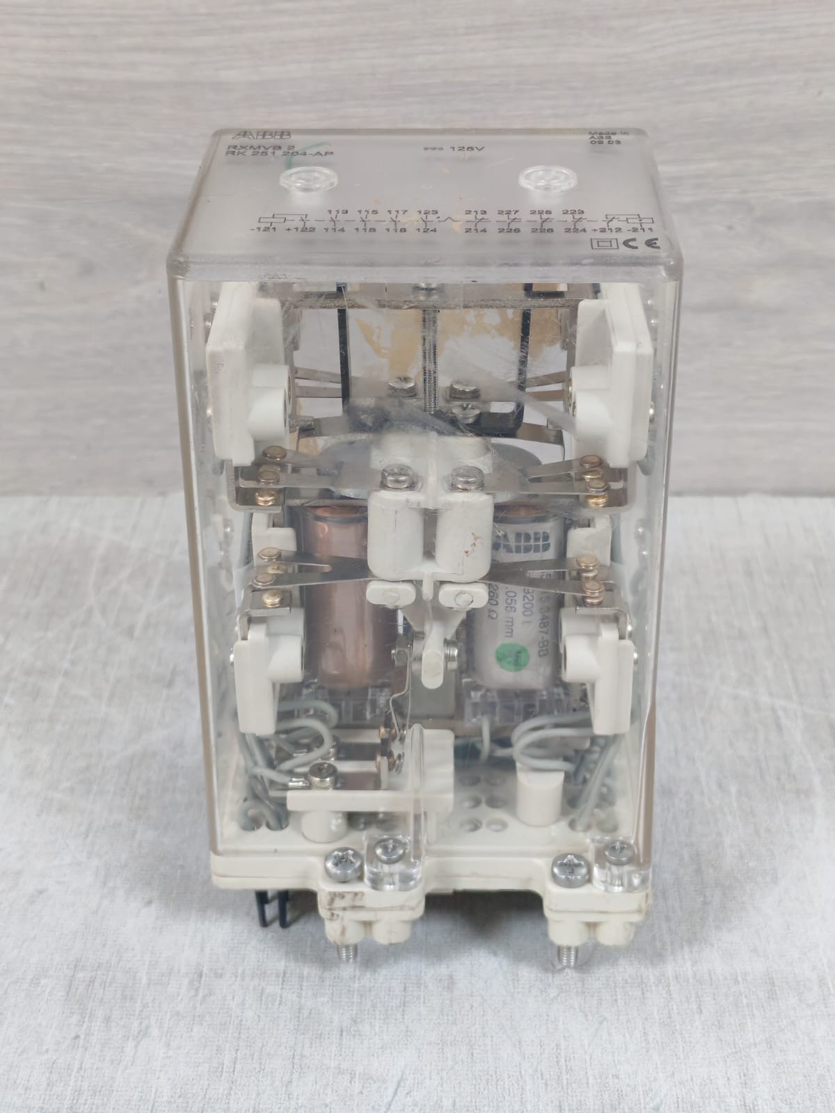 ABB RK-251-204 ABB RXMVB 2 RK 251 204-AP BISTABLE RELAY 125V 9