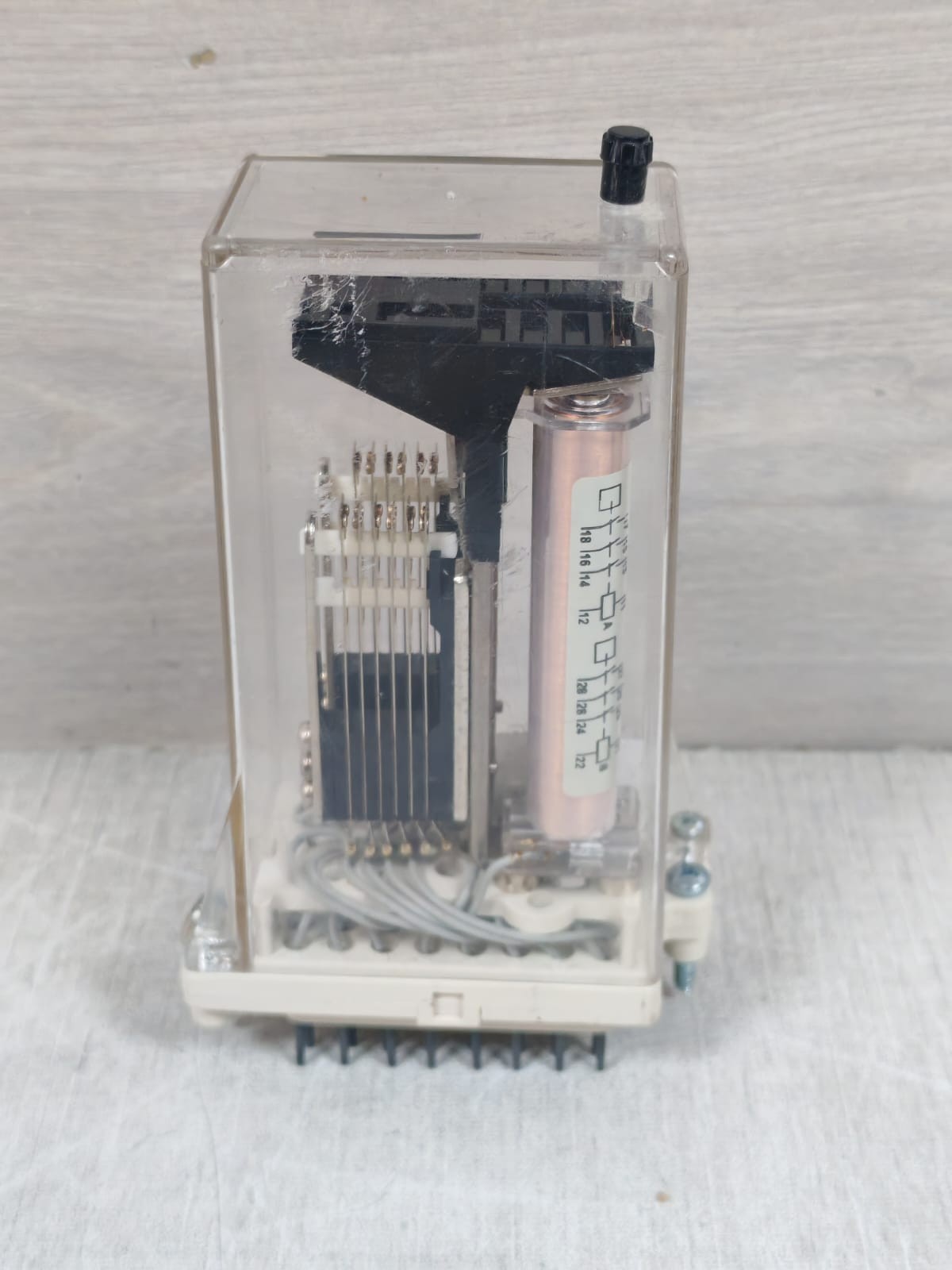 ABB RELAY-110 ABB RXSF 1 RK271 018-AN CONTROL RELAY 110-125V 2