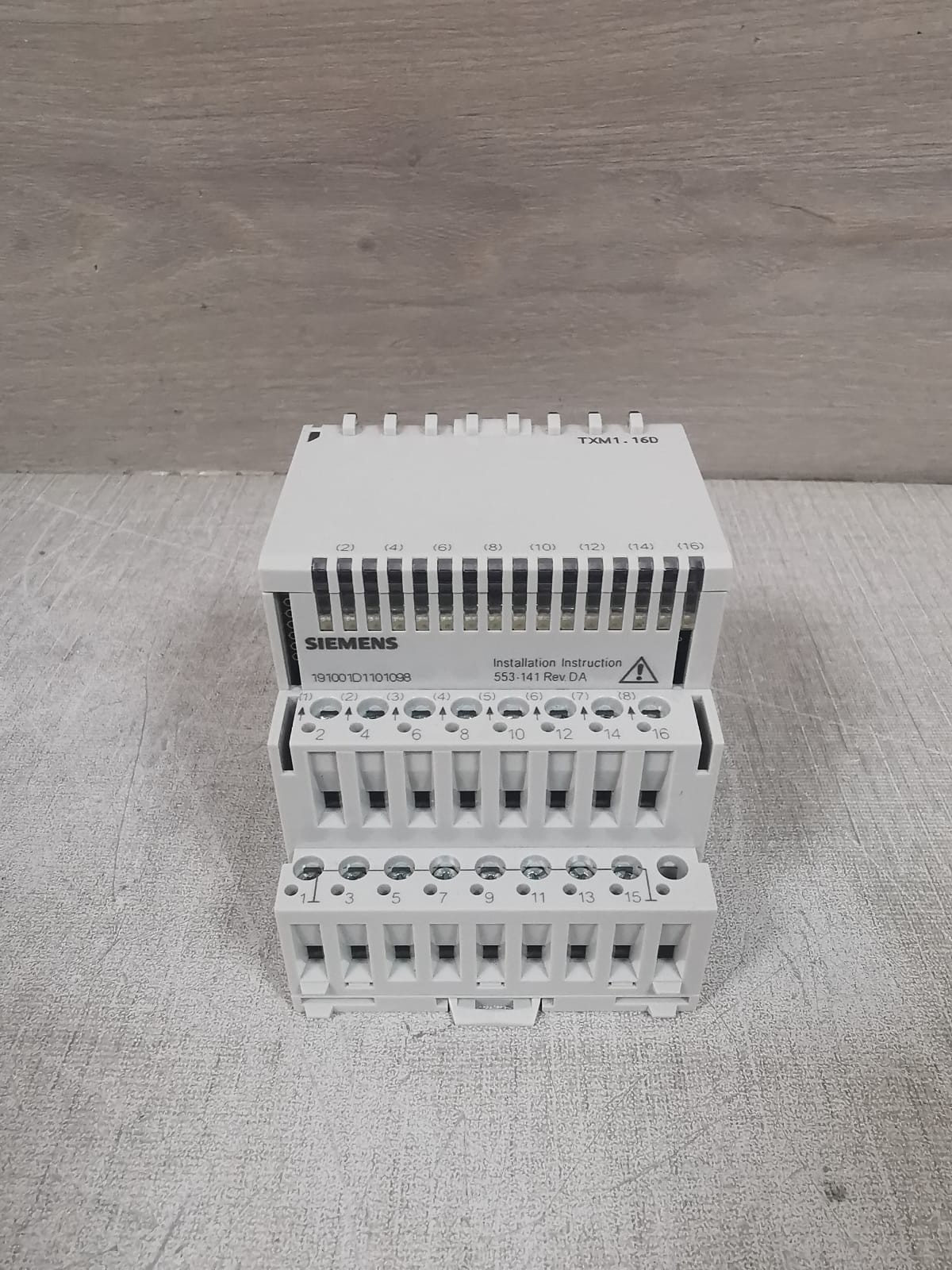 Siemens TXM1.16D SIEMENS TXM1.16D DIGITAL INPUT MODULE 8