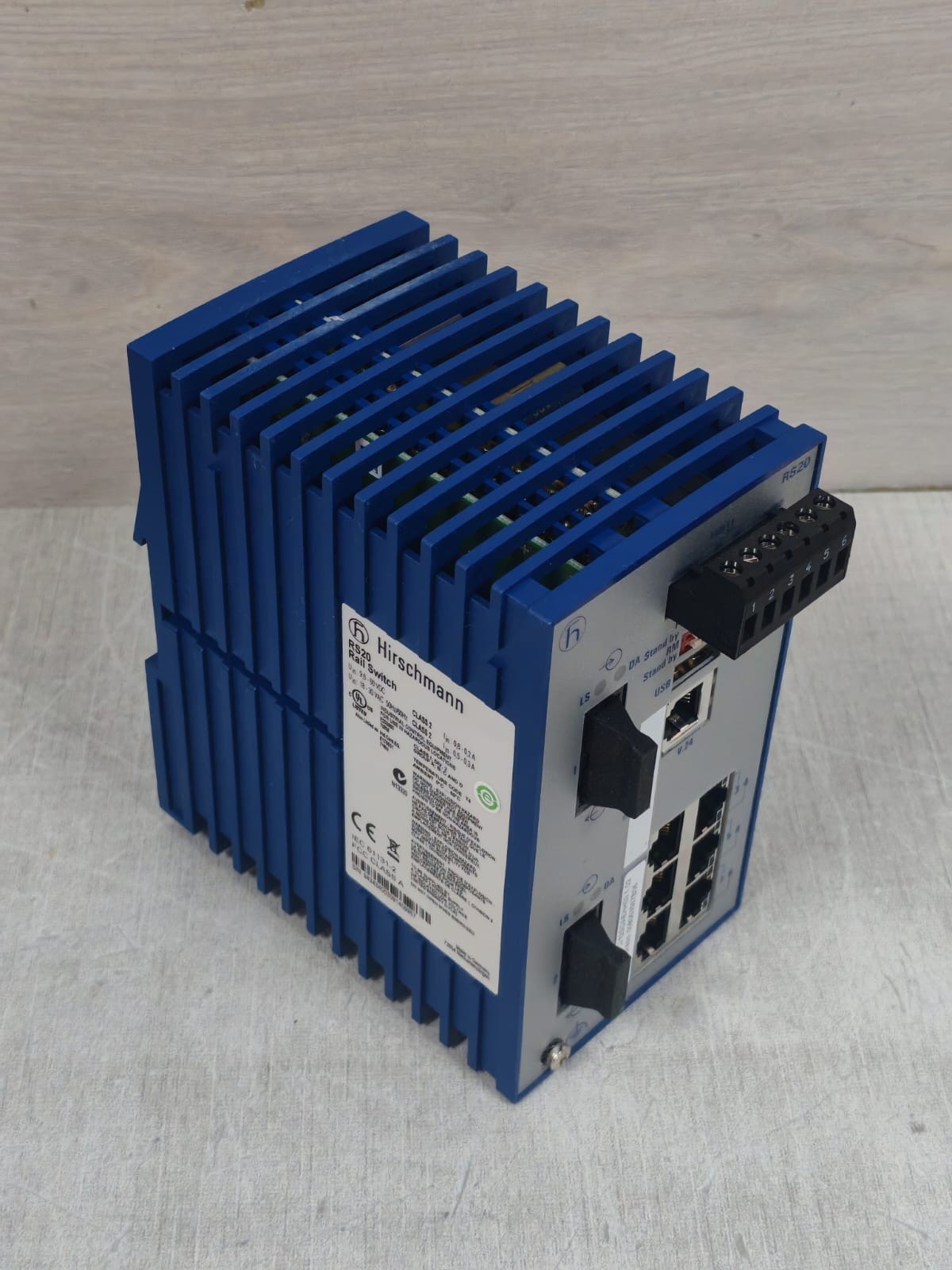 Hirschmann RS20-0800M2MSDAEHH03.1.02 HIRSCHMANN RS20 / RS20-0800M2MSDAEHH03.1.02 RAIL SWITCH 5