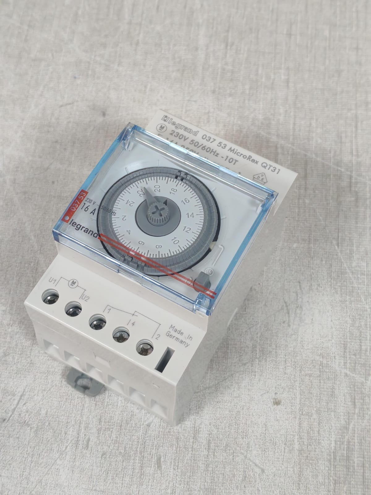 Legrand QT31 LEGRAND 03753 MICROREX QT31 TIME SWITCH 230V 5