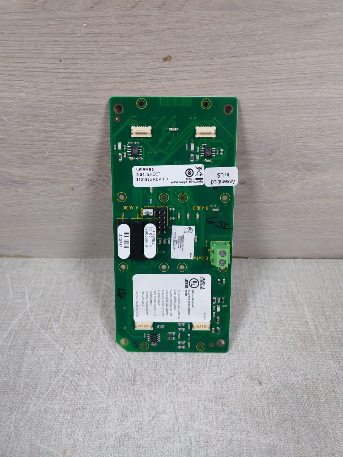 EDWARDS EST 3-FIBMB2 EDWARDS EST 3-FIBMB2 2990058 REV.01 W/ 140418 REV.A FIBER OPTIC COMM. INTERFACE 3