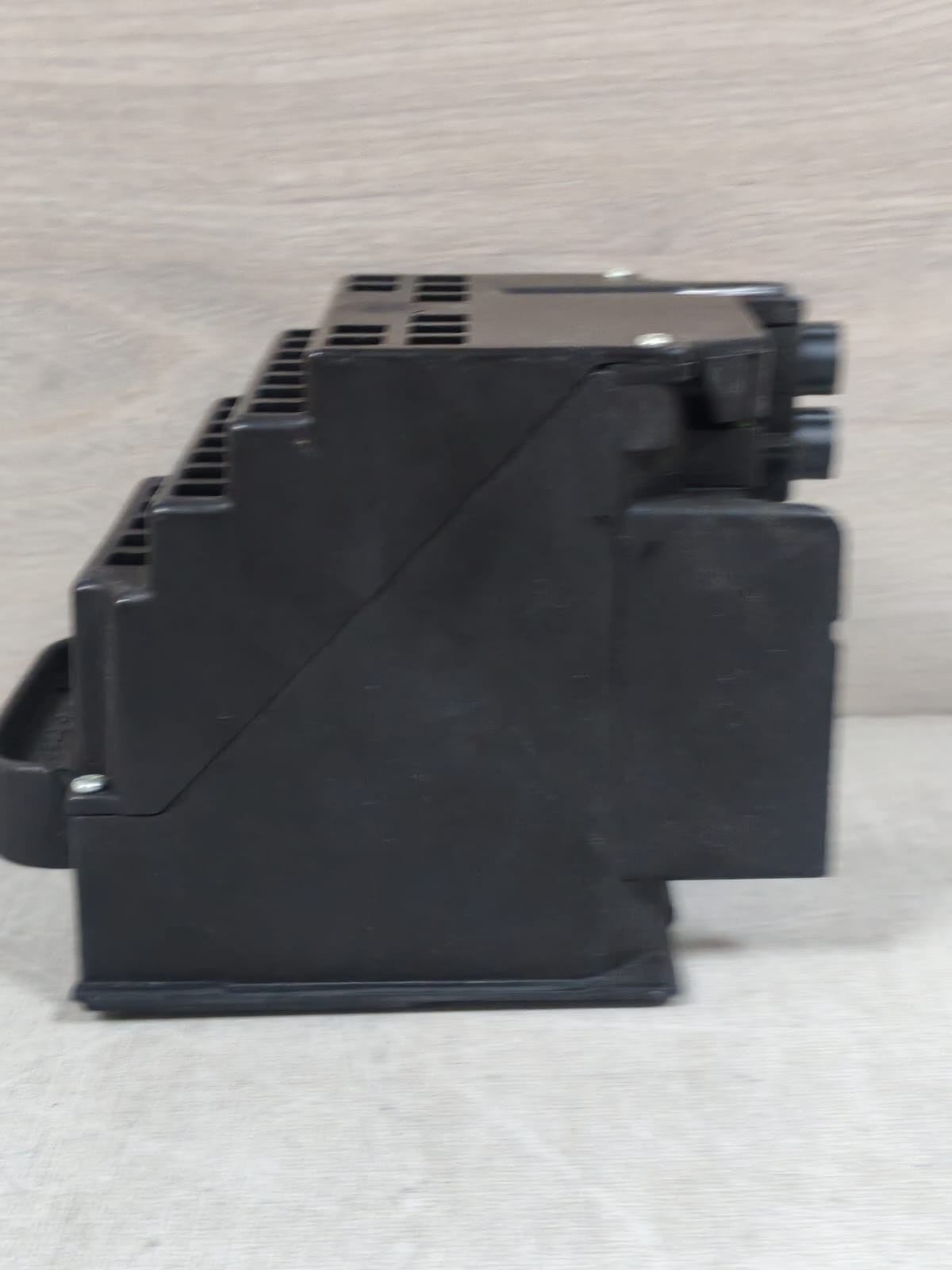 Barco R9842808 BARCO R9842808 / R764742 PROJECTOR LAMP MODULE 180 WATTS 4