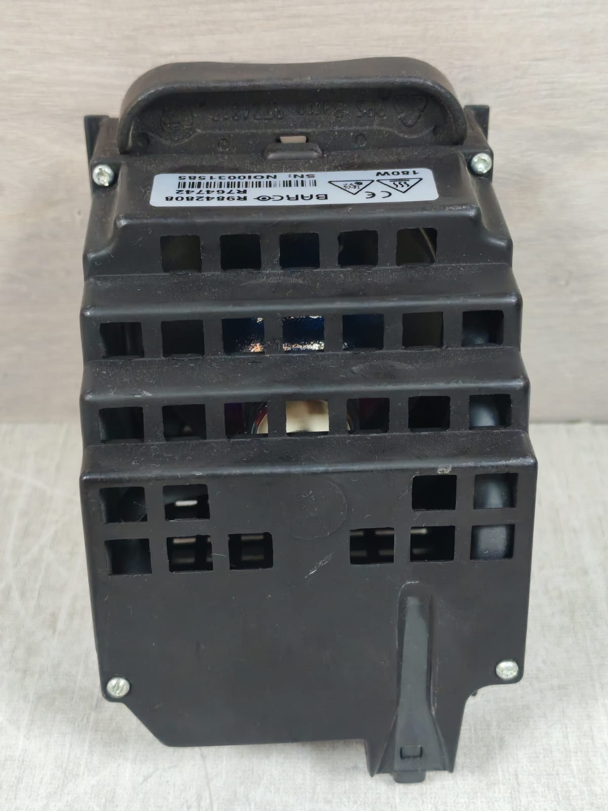 Barco R9842808 BARCO R9842808 / R764742 PROJECTOR LAMP MODULE 180 WATTS 6
