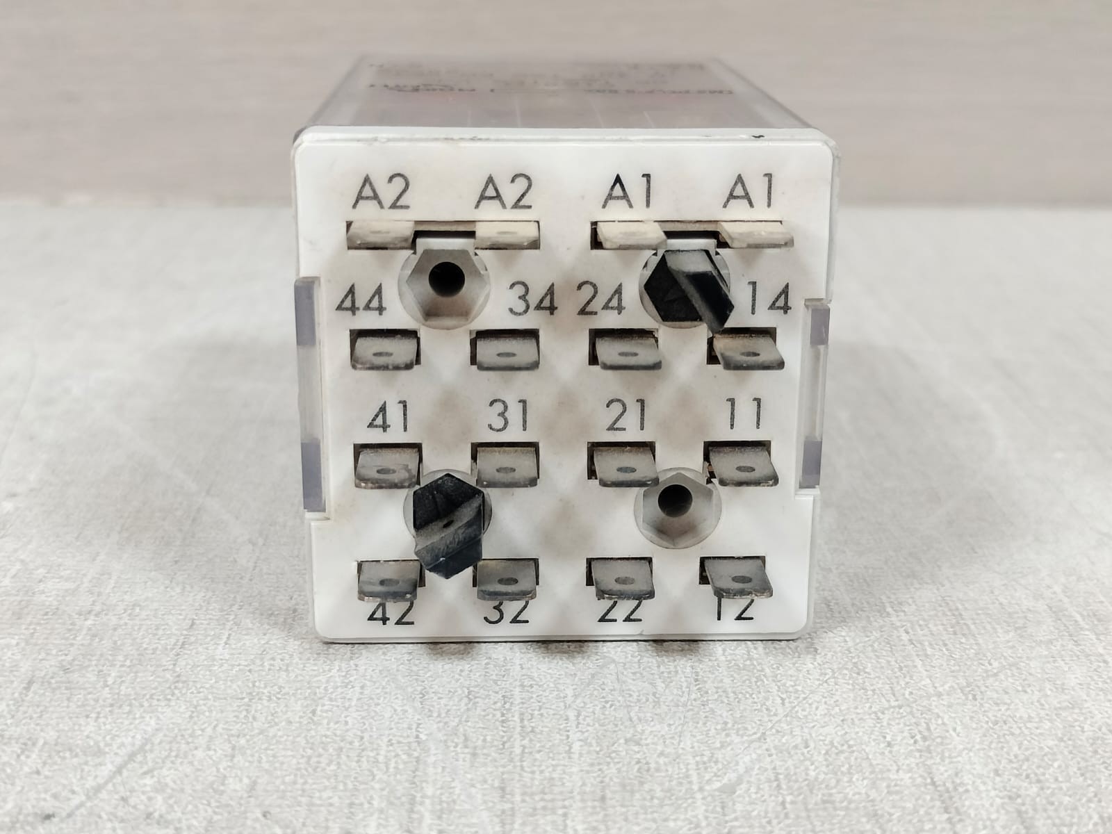 Mors Smitt RELAY-125 MORS SMITT A 400 125 EG VFT HEAVY-DUTY COMPACT RELAY 125-156VDC 9