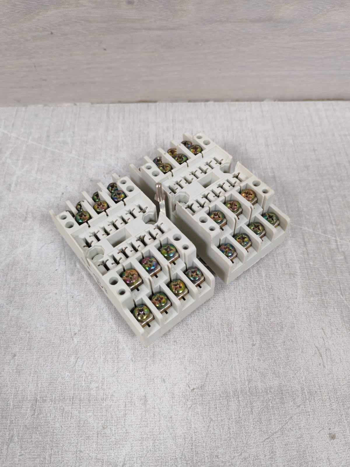 Mors Smitt V93 SMITT V93 RELAY SOCKET (WHITE) 4