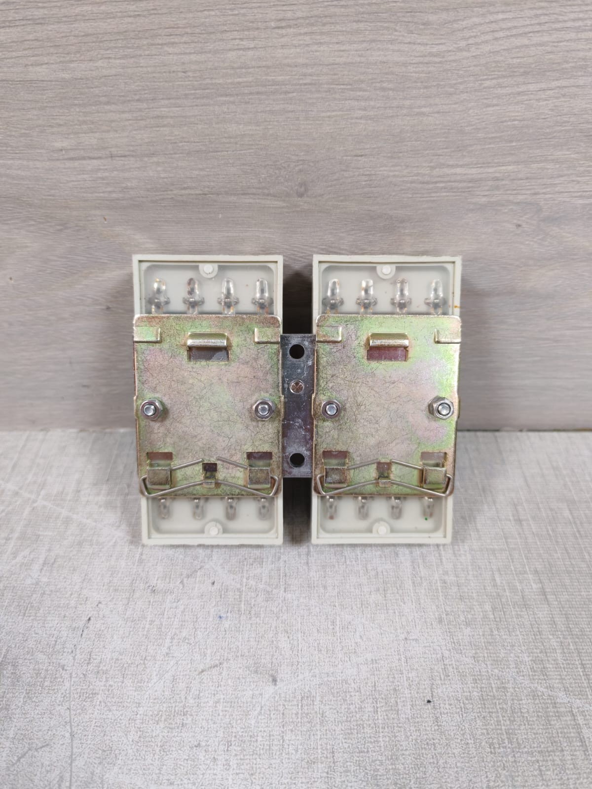 Mors Smitt V93 SMITT V93 RELAY SOCKET (WHITE) 8