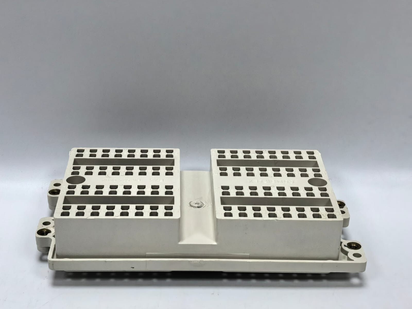 ABB RK924 ABB RX4 RK924 0002 COMBIFLEX TERMINAL BASE SOCKET 4