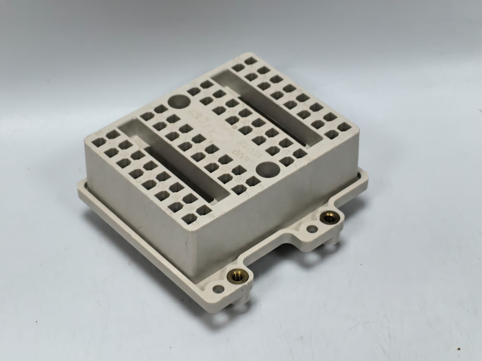 ASEA RK-924-0001 ASEA RX2 RK 924 0001 TERMINAL BASE SOCKET 8