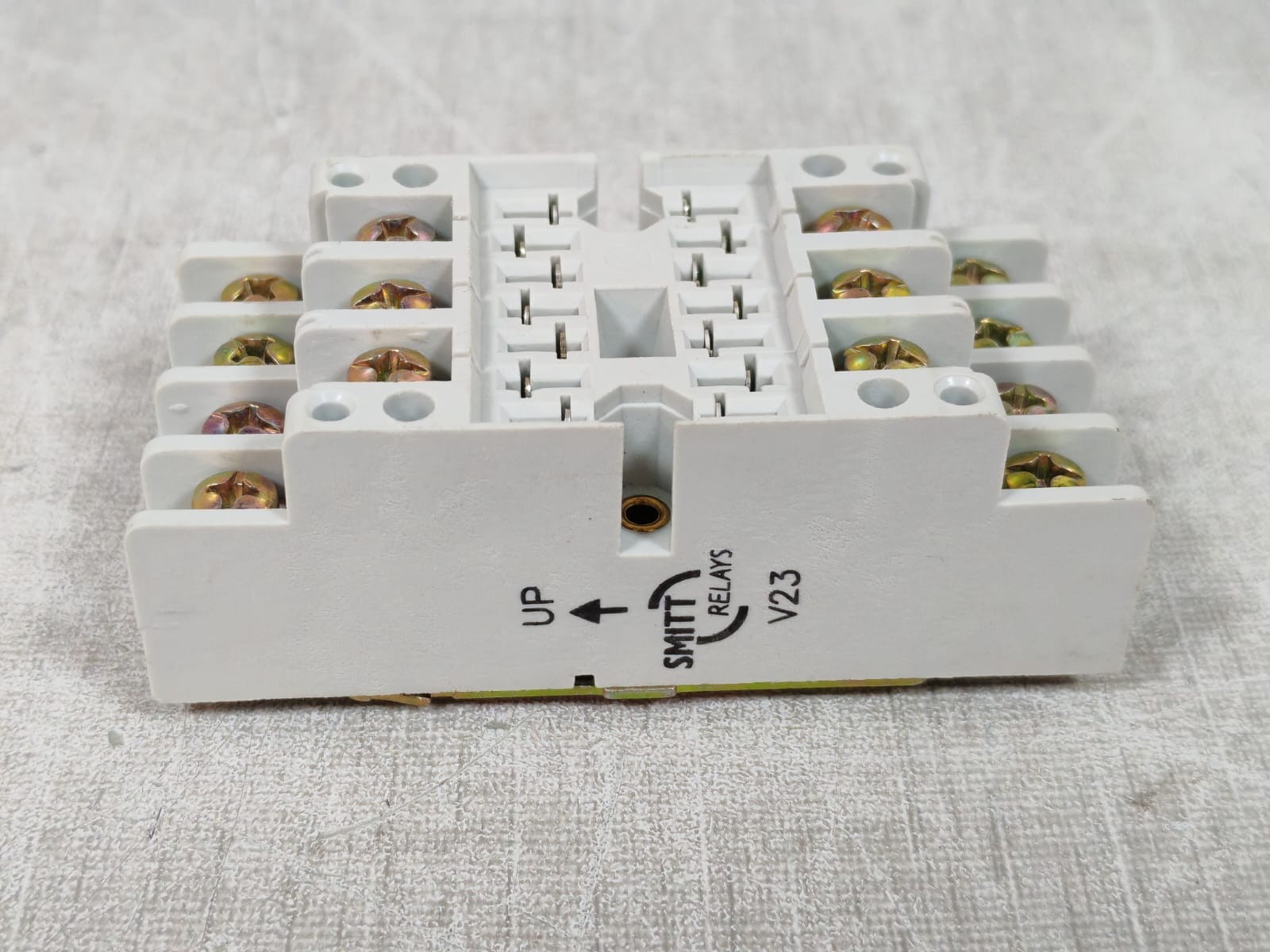 Mors Smitt V23 SMITT V23 RELAY SOCKET (WHITE) 9