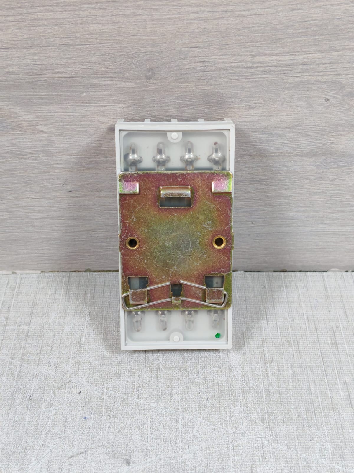 Mors Smitt V23 SMITT V23 RELAY SOCKET (WHITE) 10