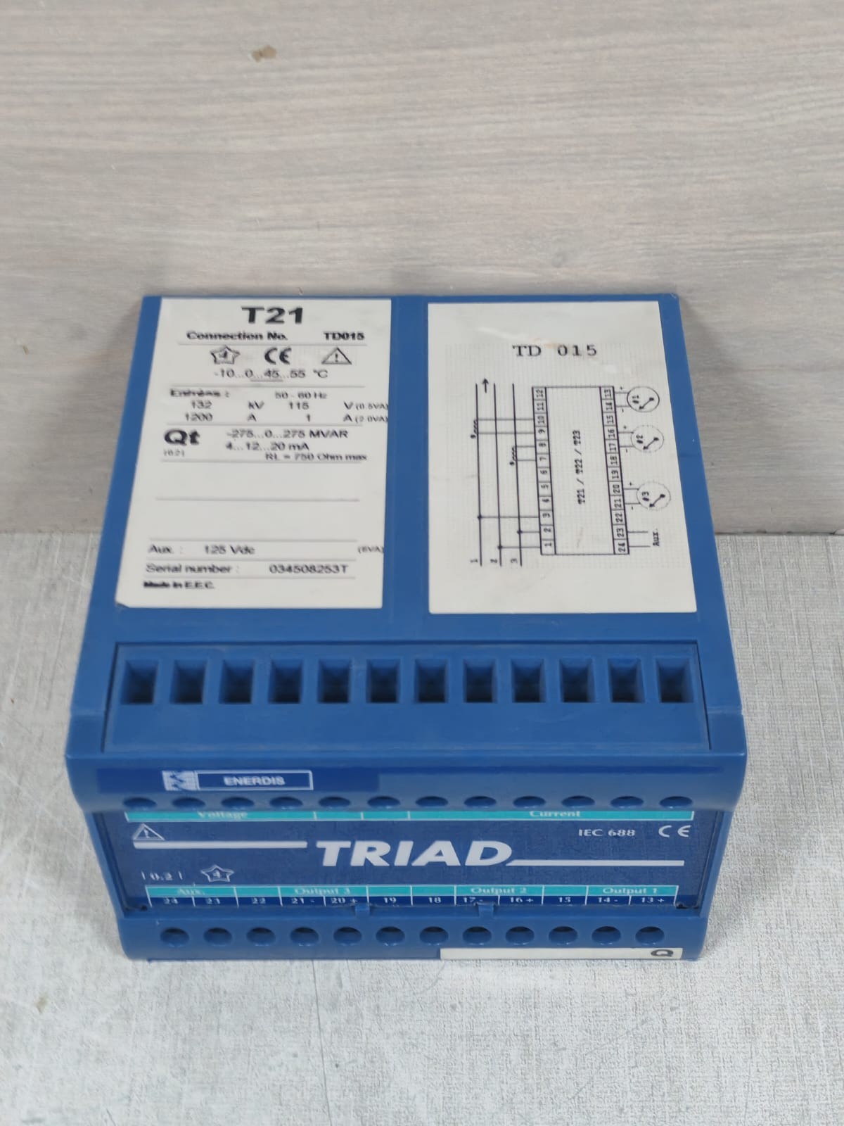 Triad TD015 ENERDIS TRIAD TD015 T21 TRANSDUCER 125VDC 9